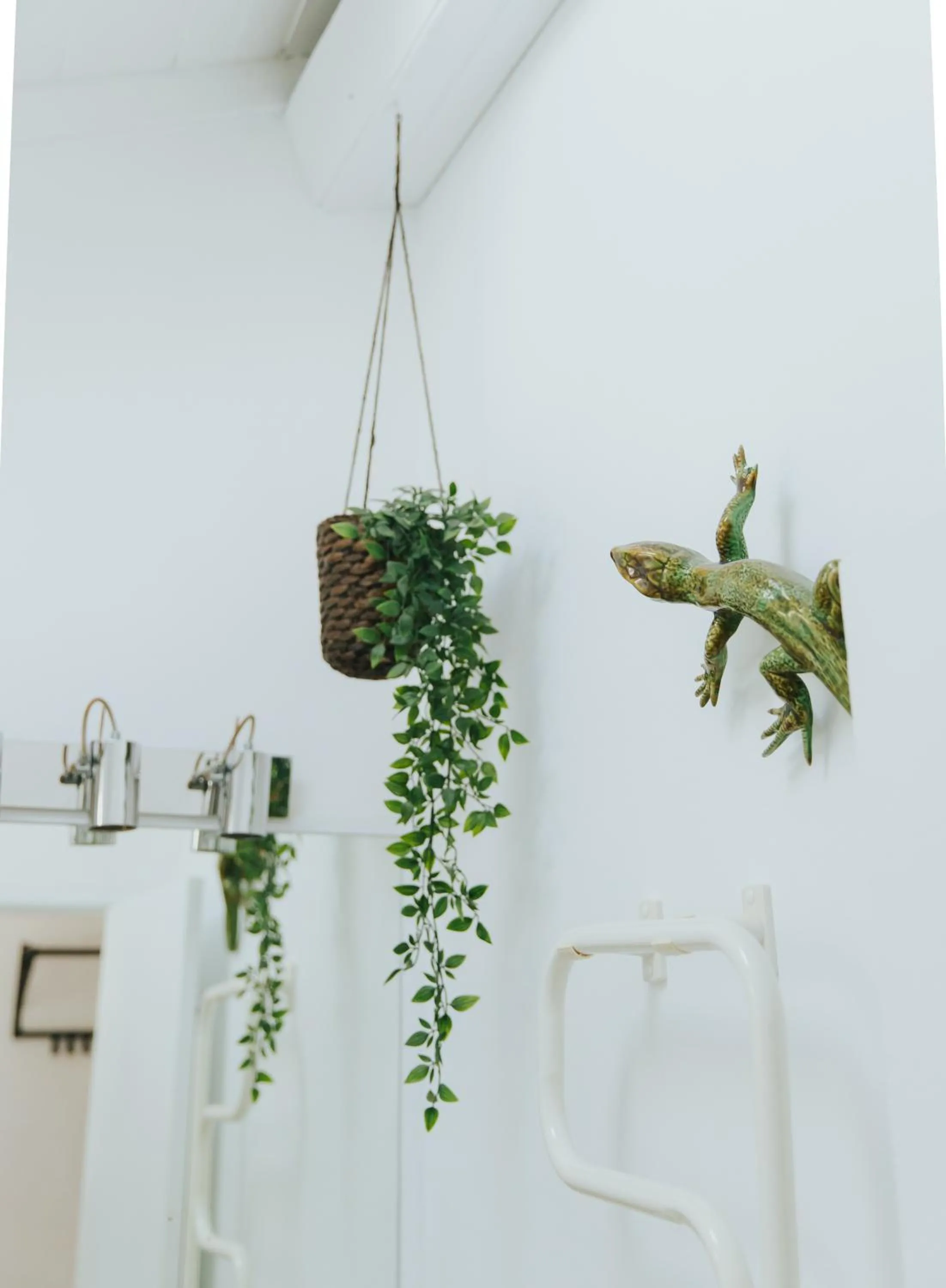 Bathroom in Senhora do Cabo Meco Homy Holidays