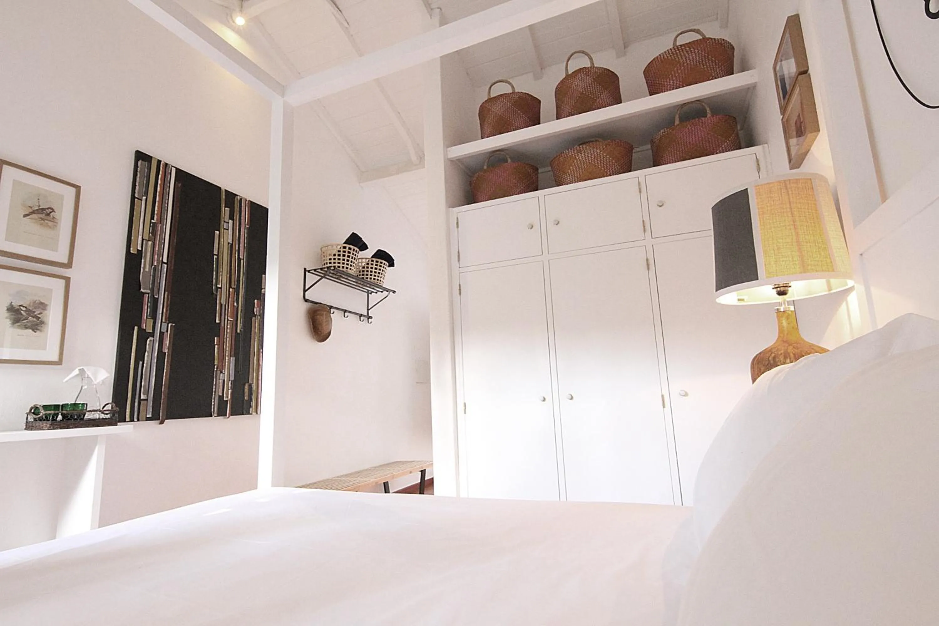 Photo of the whole room, Bed in Senhora do Cabo Meco Homy Holidays