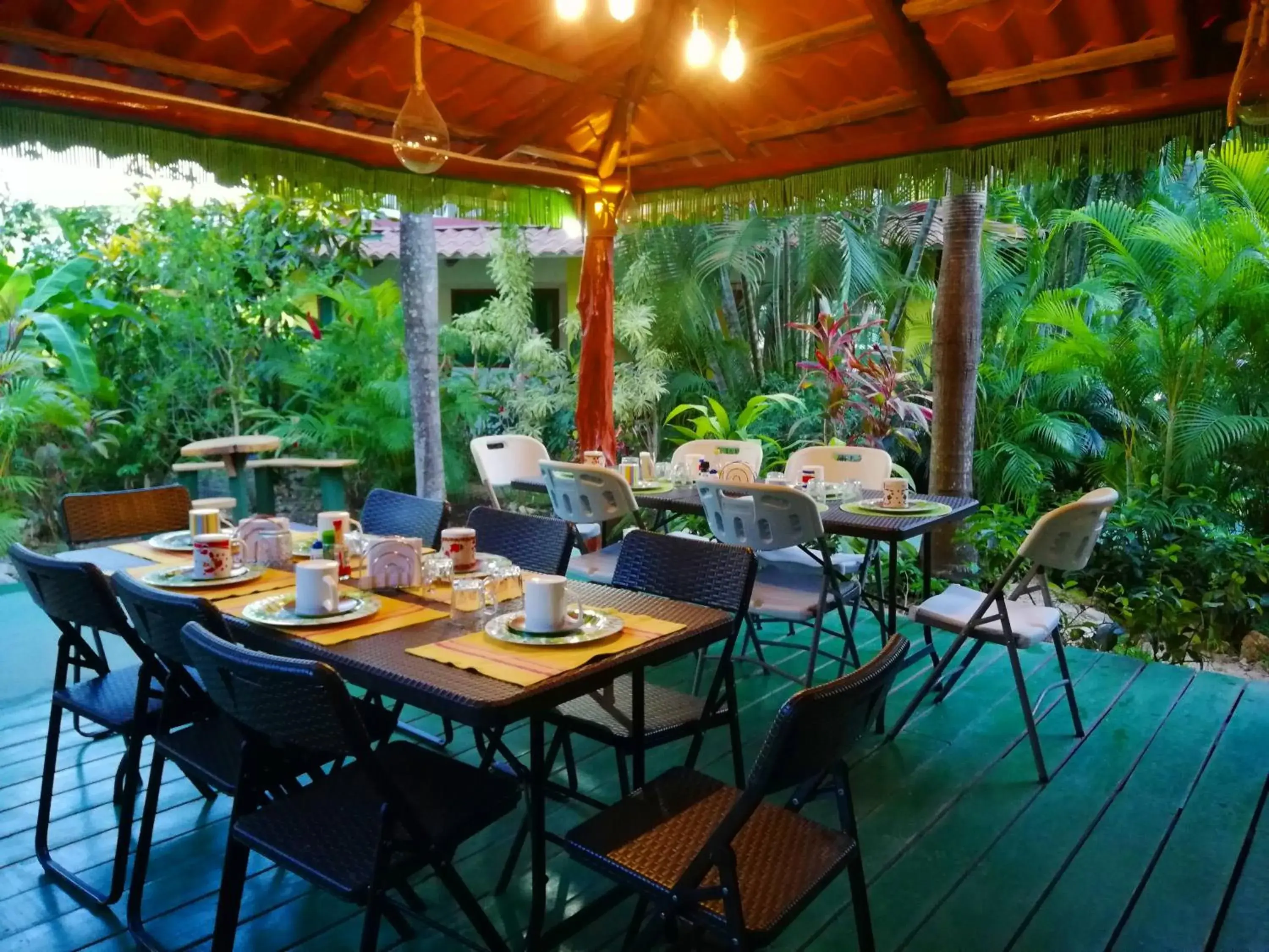 Restaurant/places to eat in Villas Verdes Restaurant/places to eat in Villas Verdes