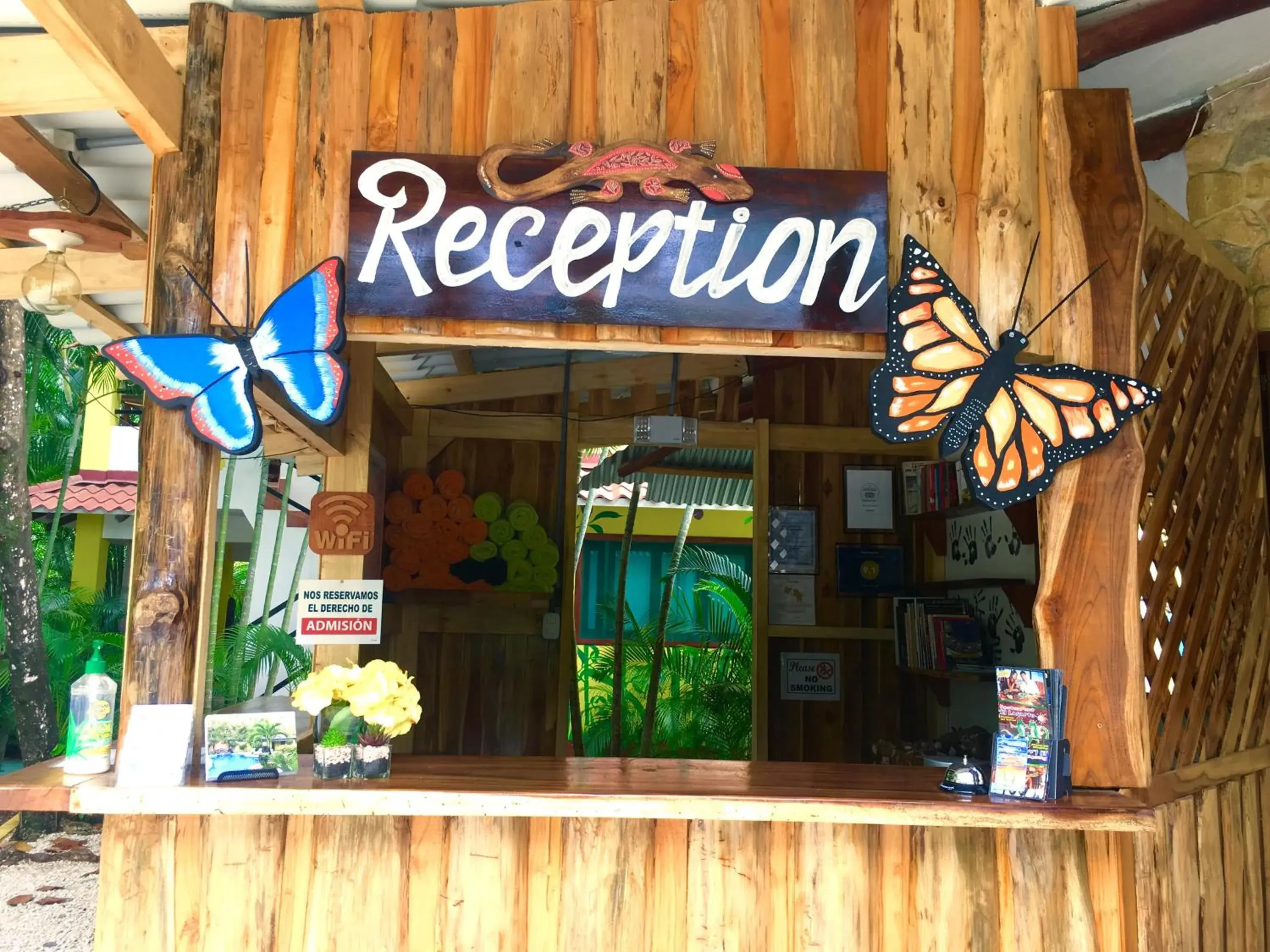 Facade/entrance in Villas Verdes Facade/entrance in Villas Verdes