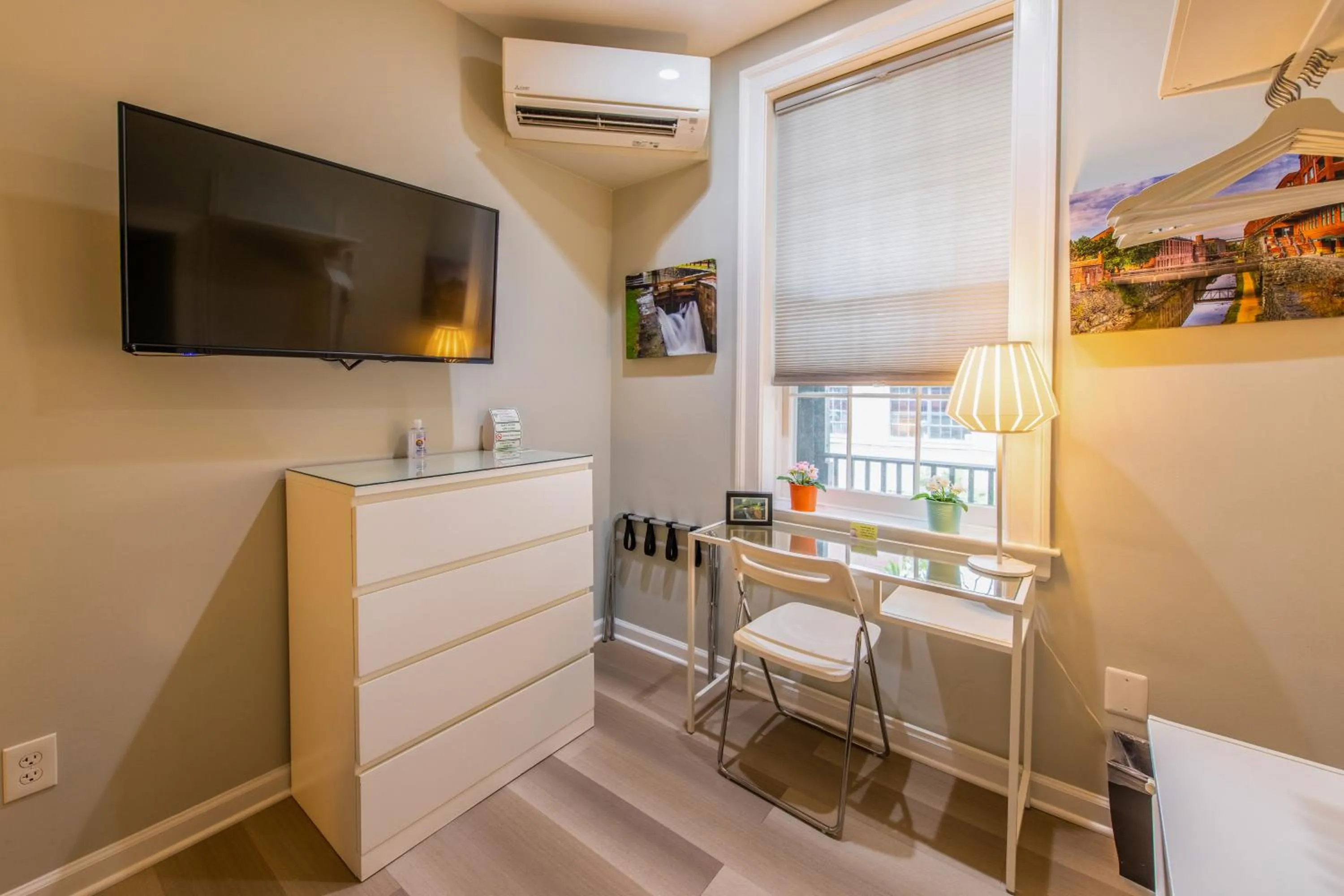 The Georgetown House Inn