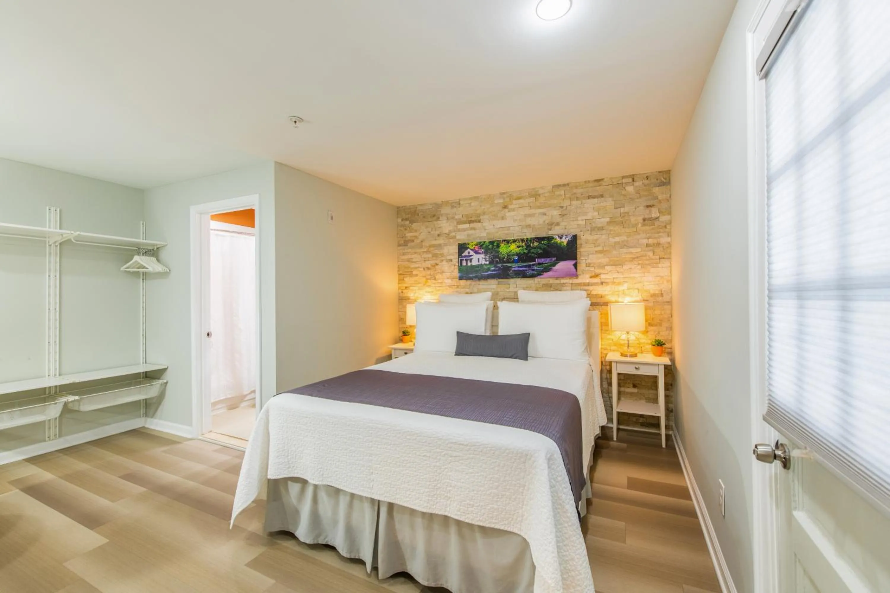 Bed in The Georgetown House Inn