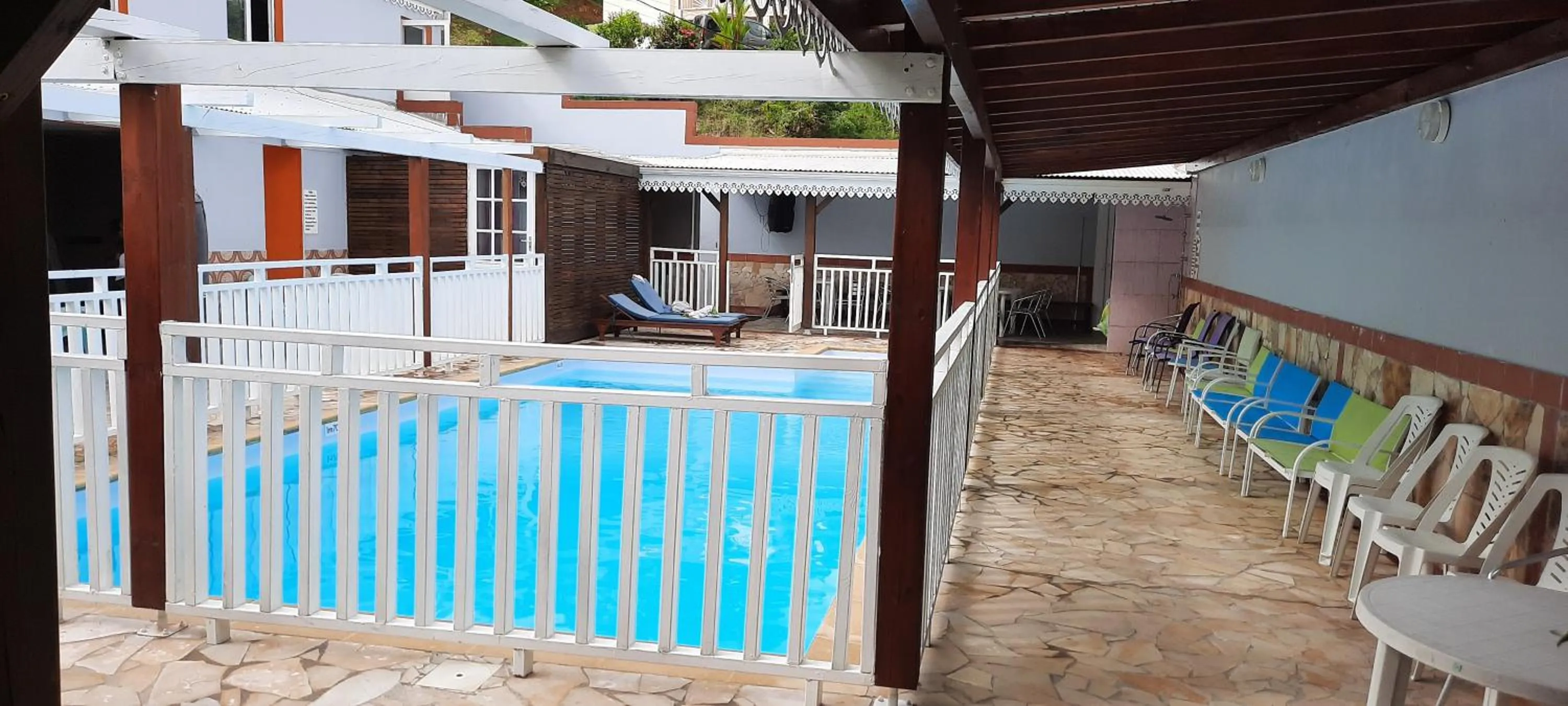 Swimming pool in Domaine De Titine