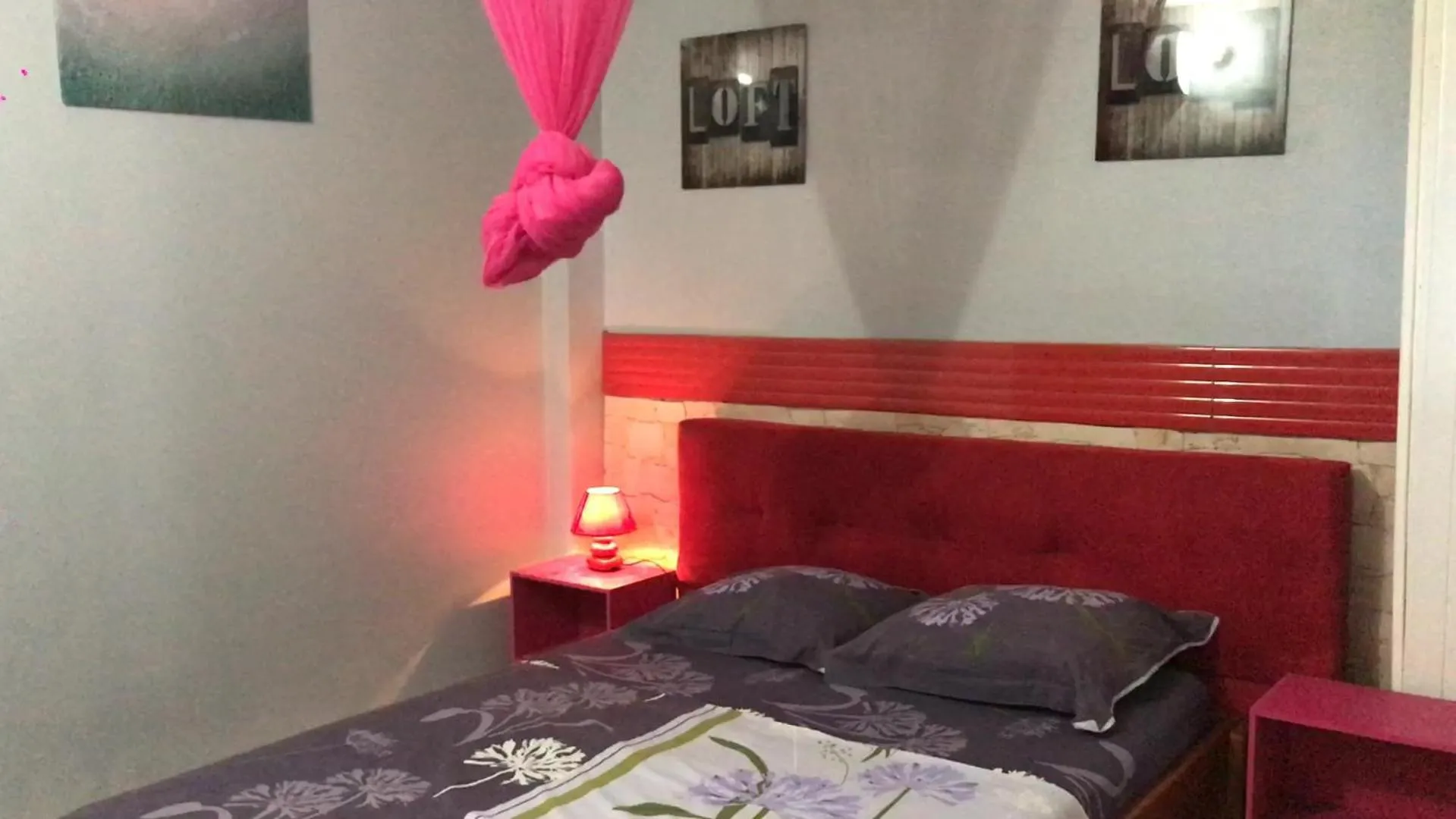 Bed in Domaine De Titine