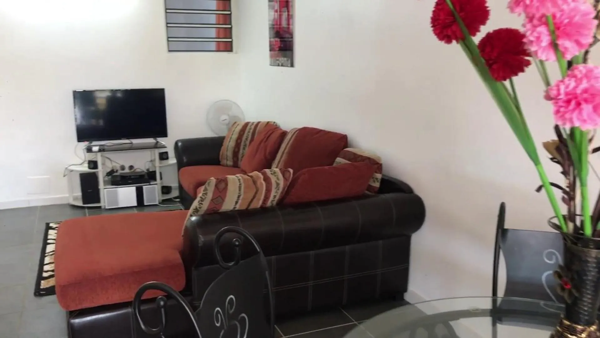 TV and multimedia in Domaine De Titine