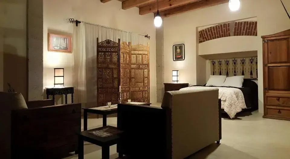 Superior Twin Room with Garden View in Hostal el Dulce Nombre Superior Twin Room with Garden View in Hostal el Dulce Nombre