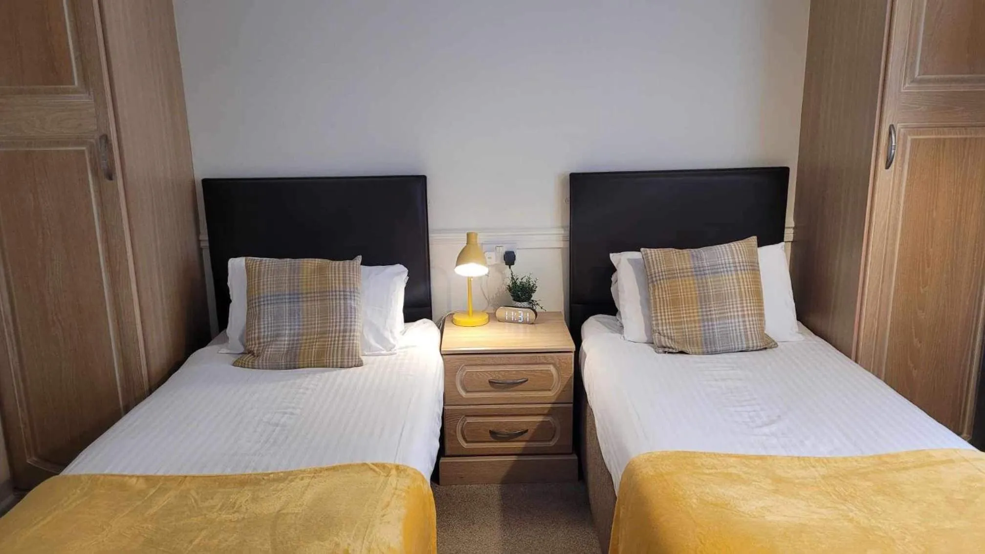 Bedroom, Bed in Church Farm Guest House
