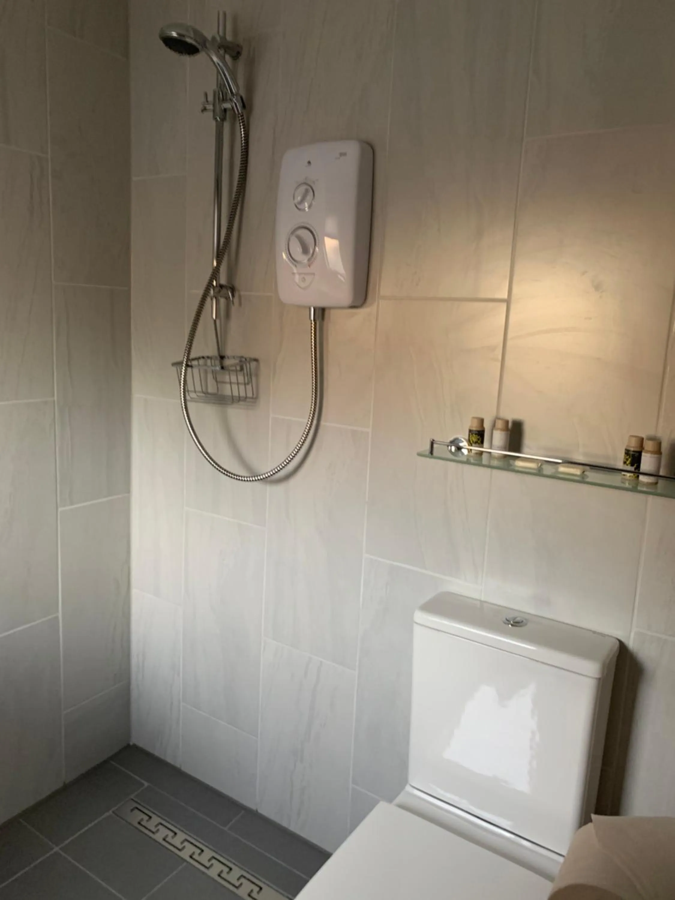 Shower in Church Farm Guest House