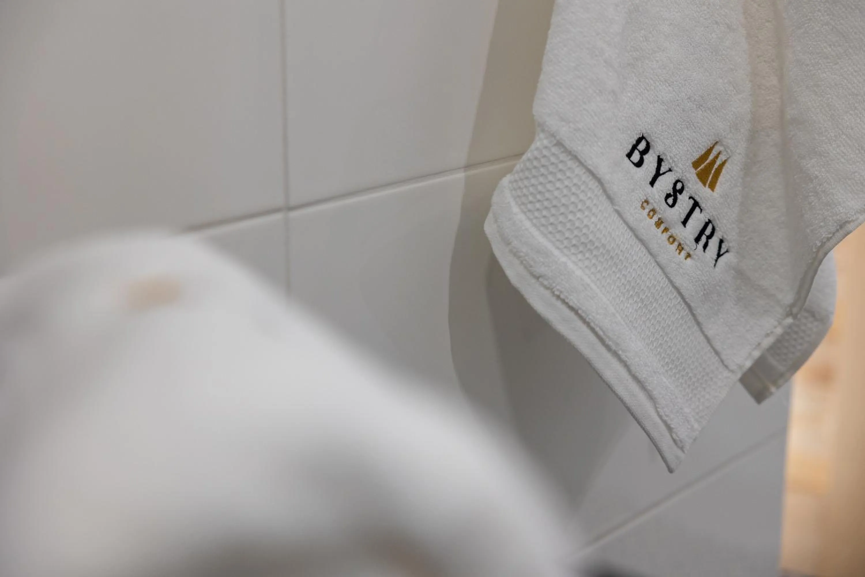 Property logo or sign in Bystry Comfort