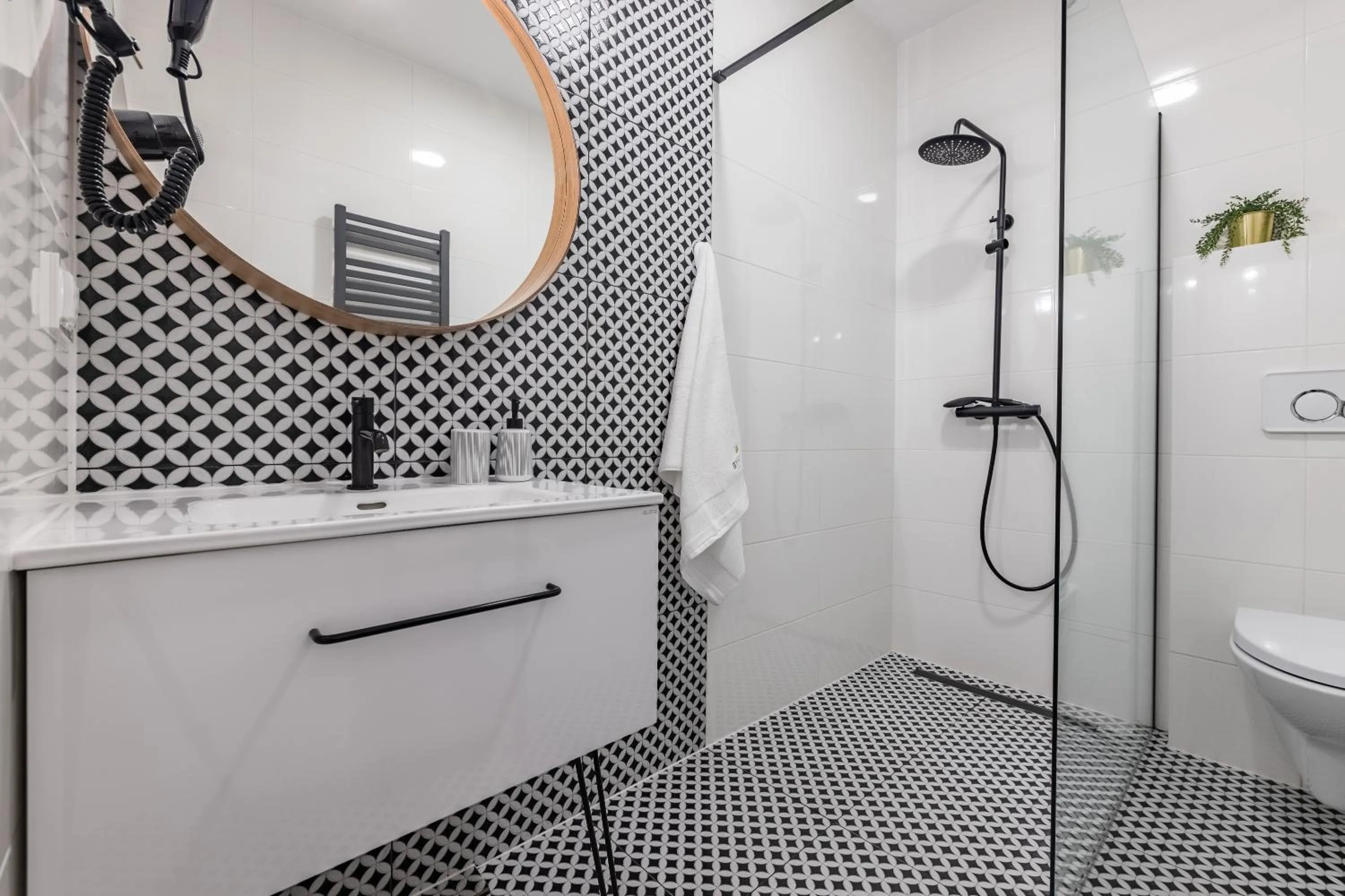 Shower in Bystry Comfort