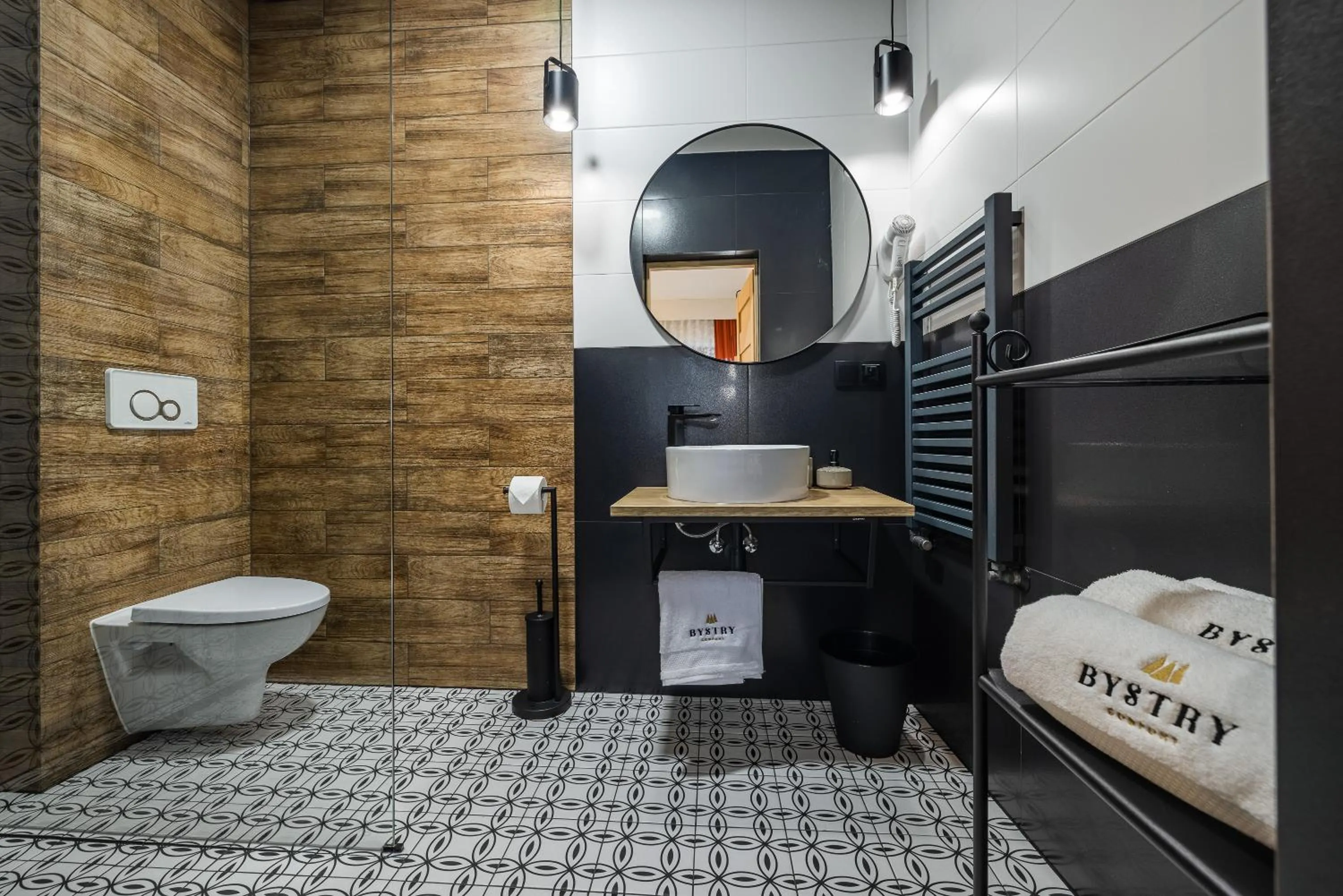 Toilet in Bystry Comfort