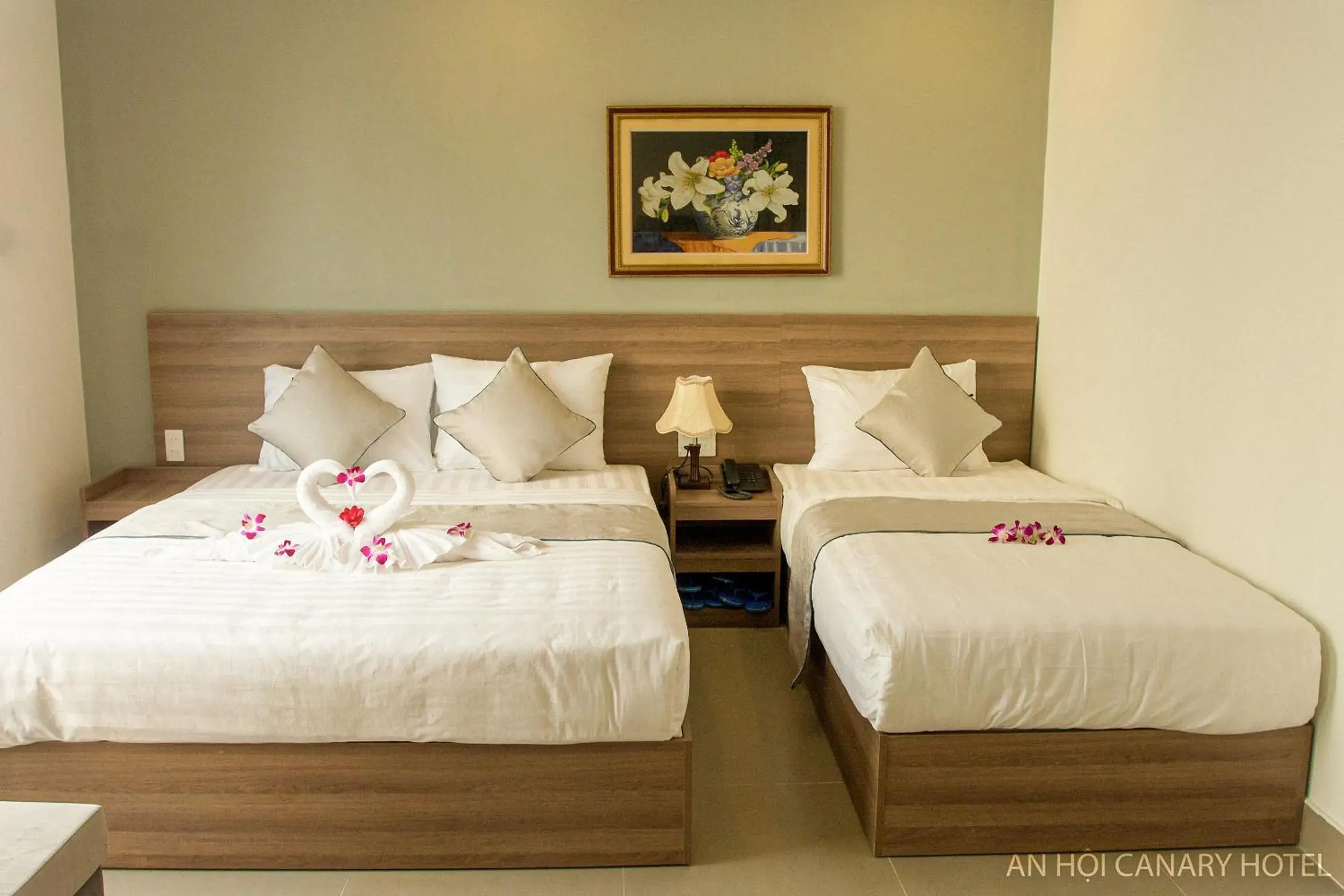Bed in An Hoi Canary Hotel Bed in An Hoi Canary Hotel