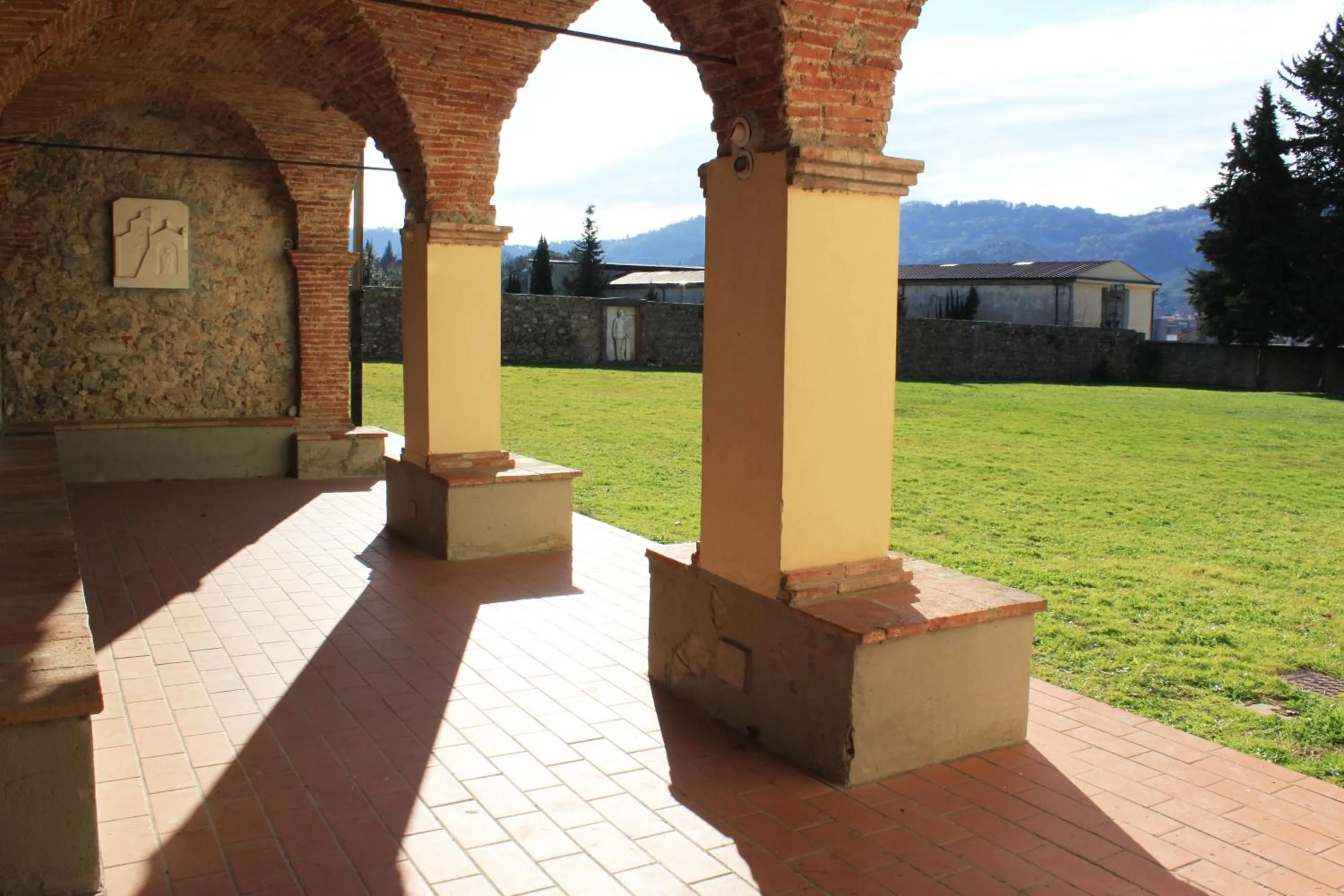 Property building in Ostello di Camaiore
