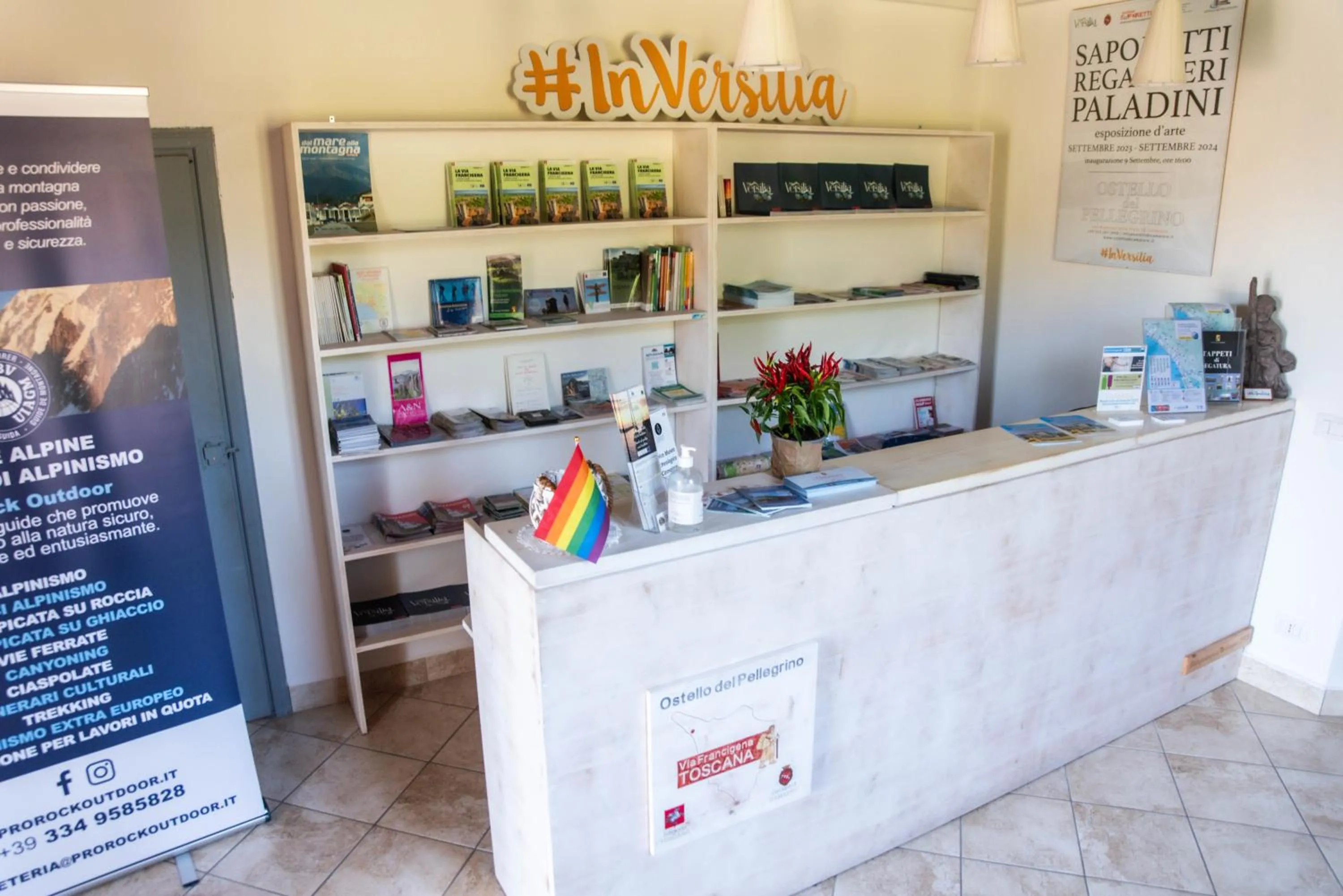 Lobby or reception in Ostello di Camaiore