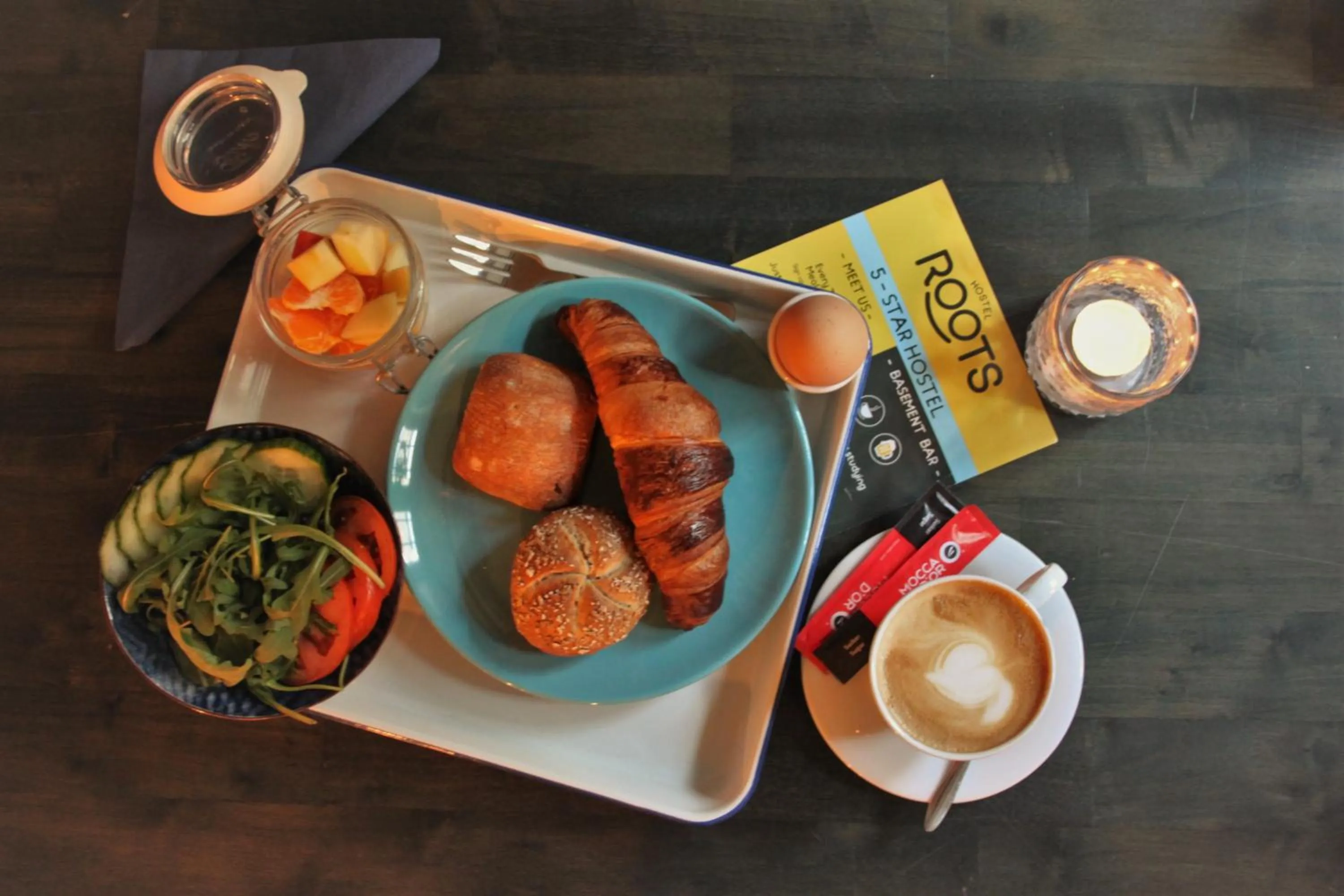 Breakfast in Hostel Roots