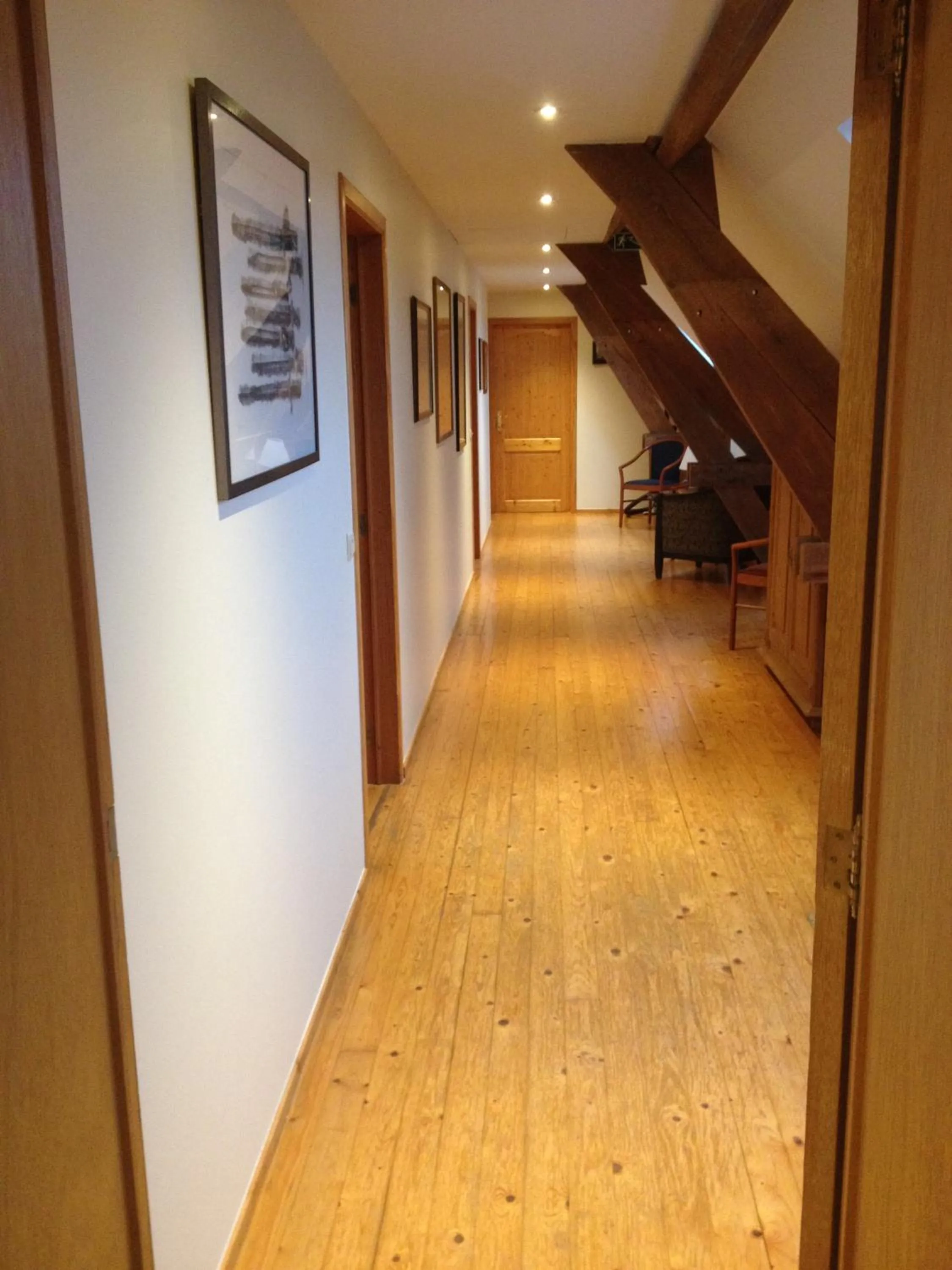 Property building in Varlet Farm