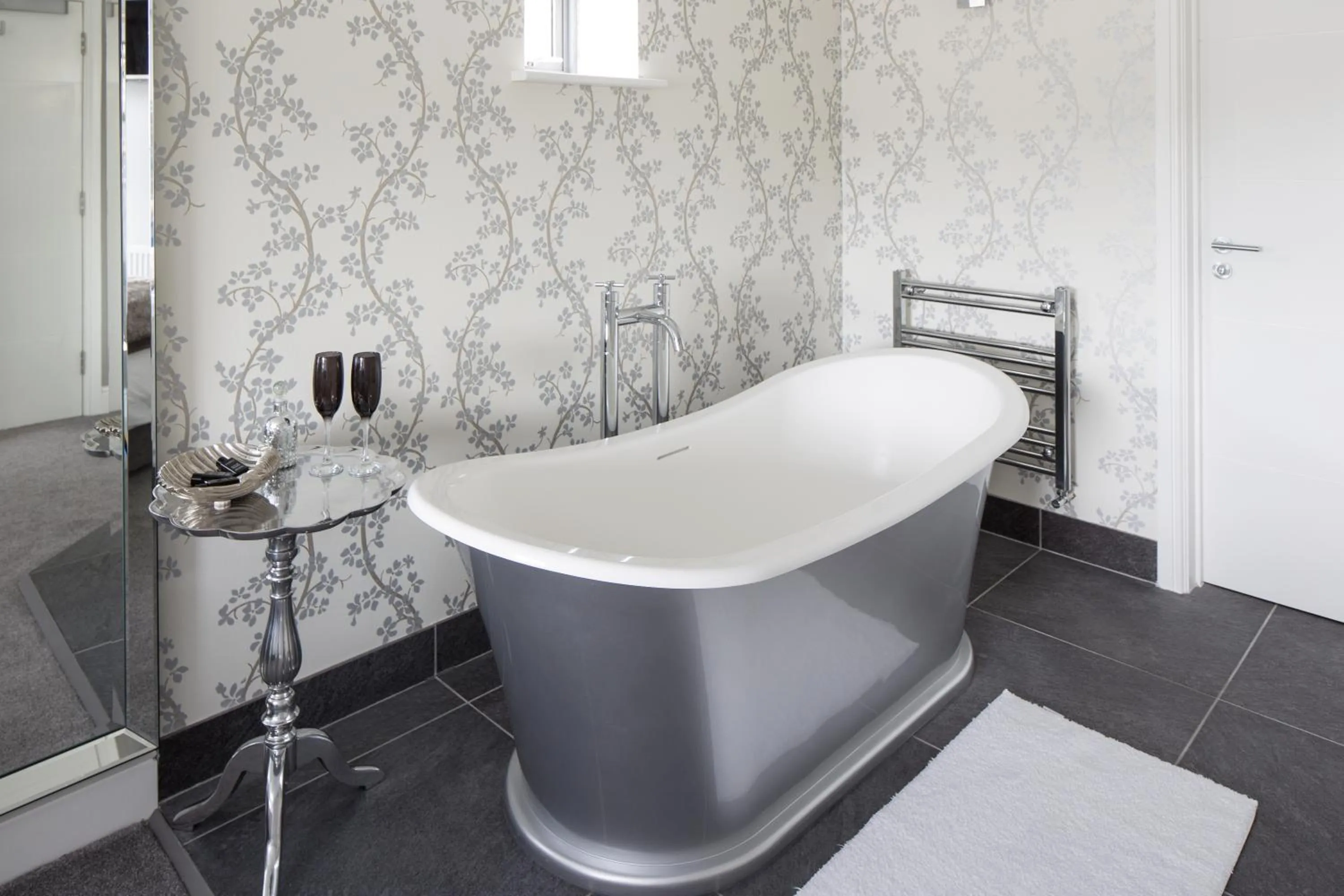 Decorative detail in Driftwood B&B