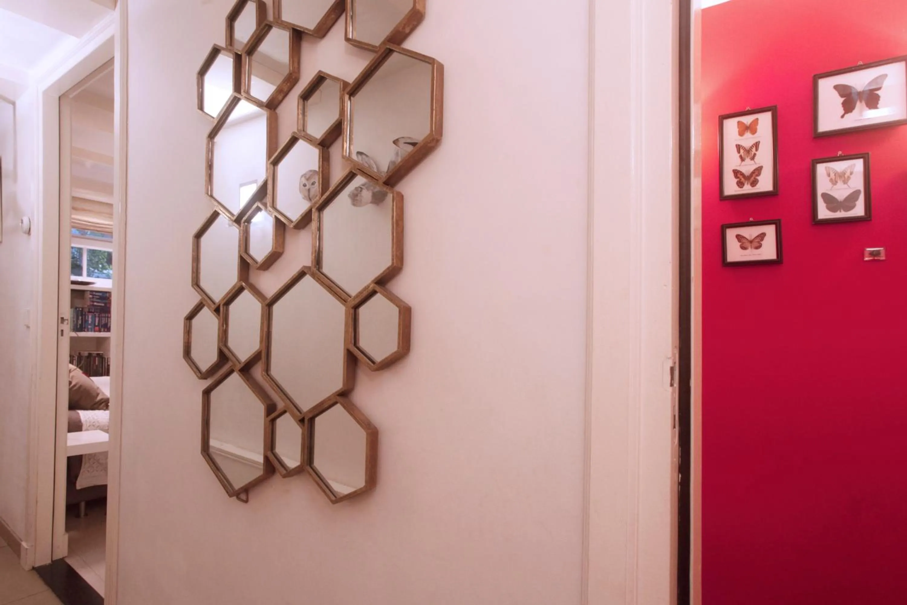 Bed in Cozy Canal Studio