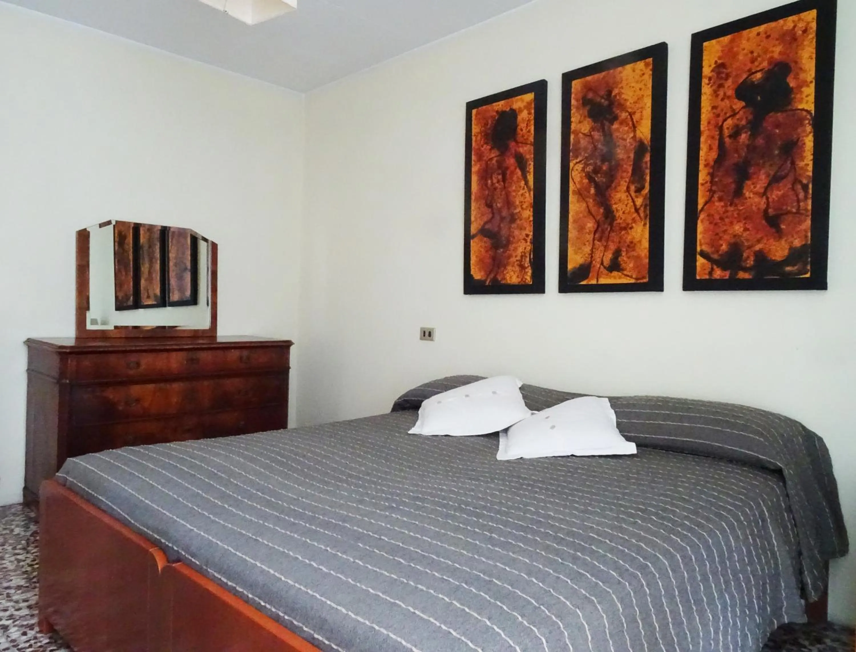 Bed in Villa Albonico