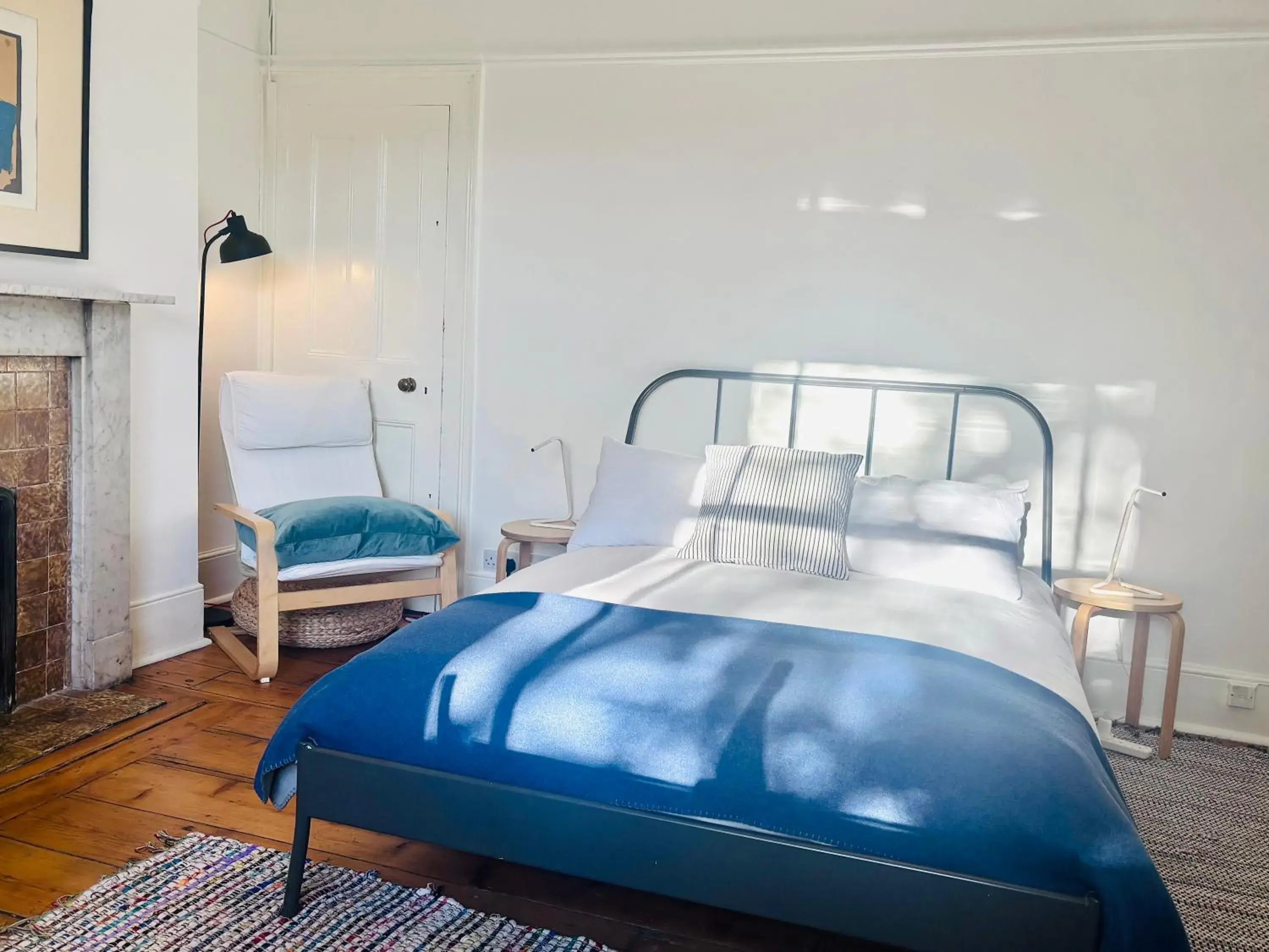 Double Room in Central Victorian House Double Room in Central Victorian House