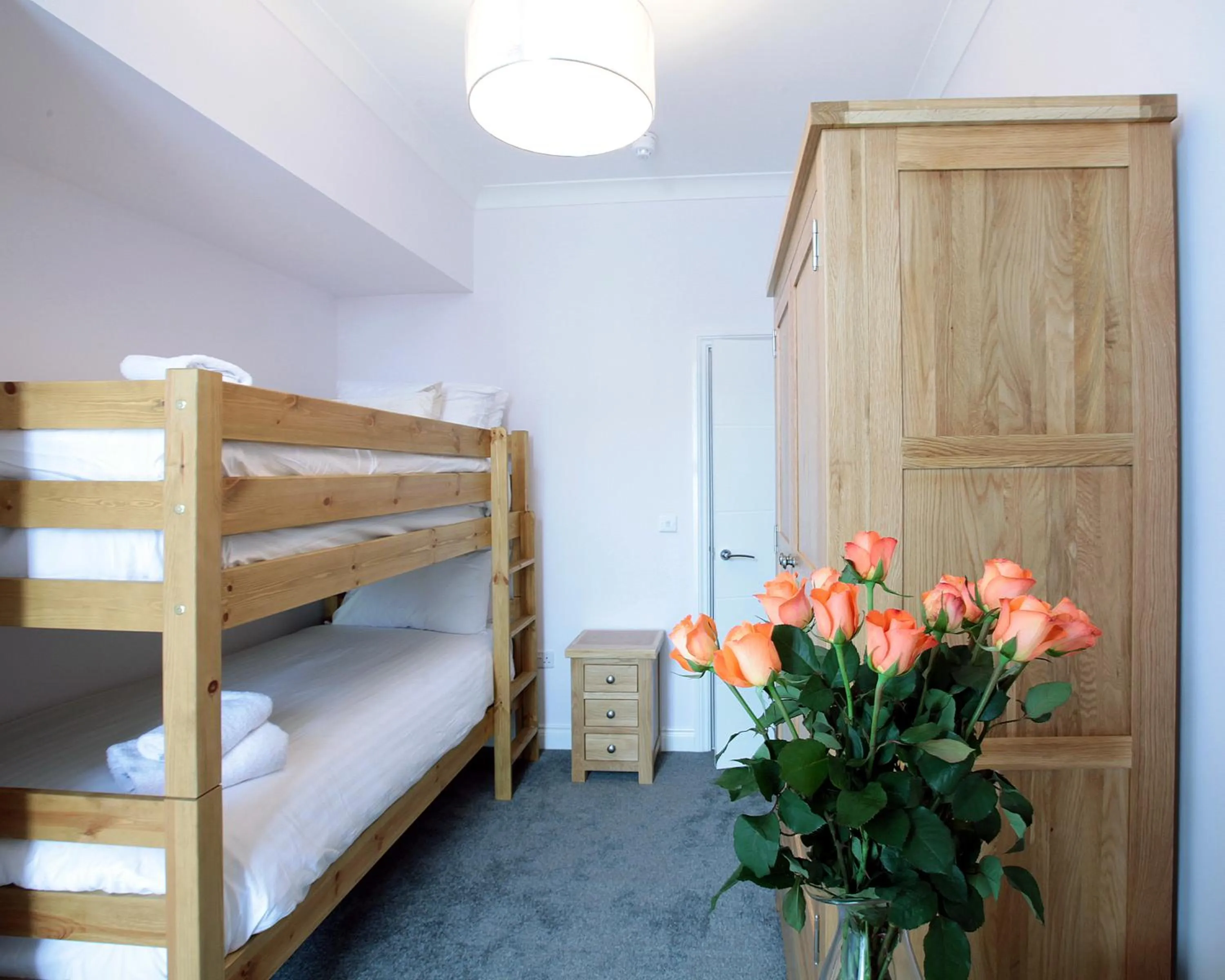 Bedroom, Bed in Austens Apartments