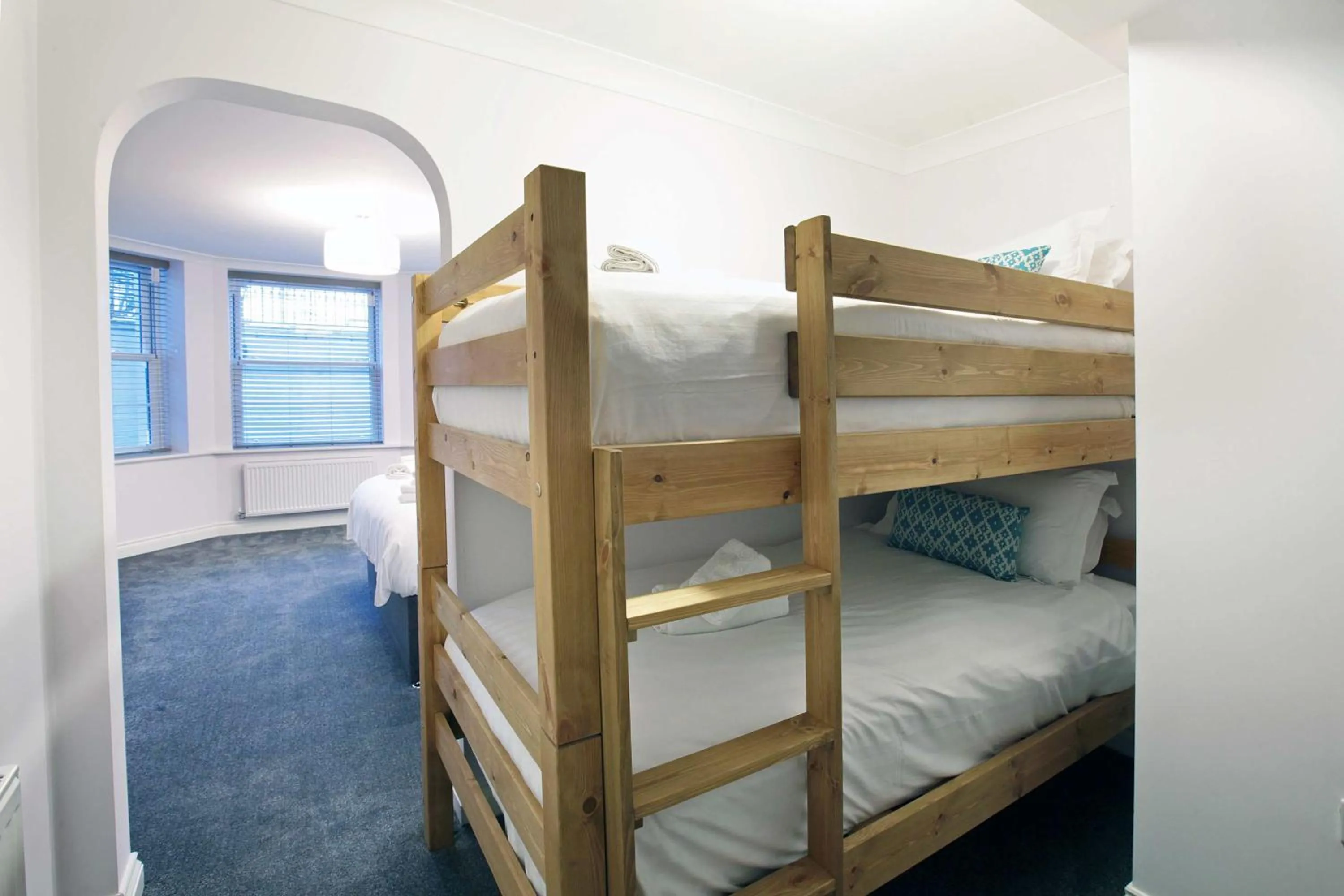 Bedroom, Bed in Austens Apartments