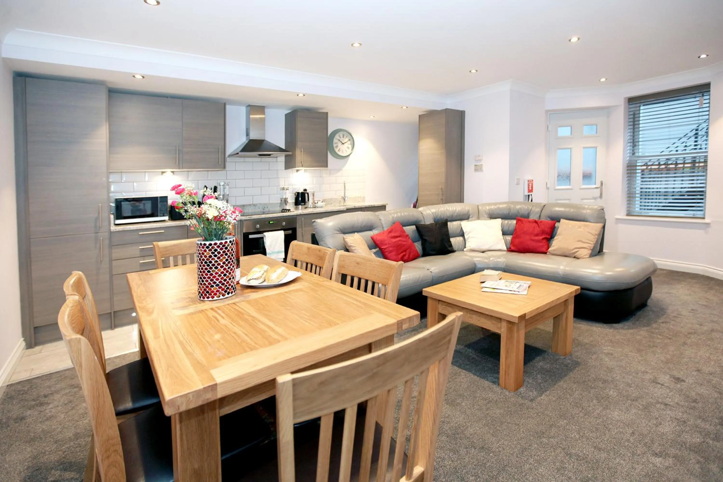 TV and multimedia in Austens Apartments