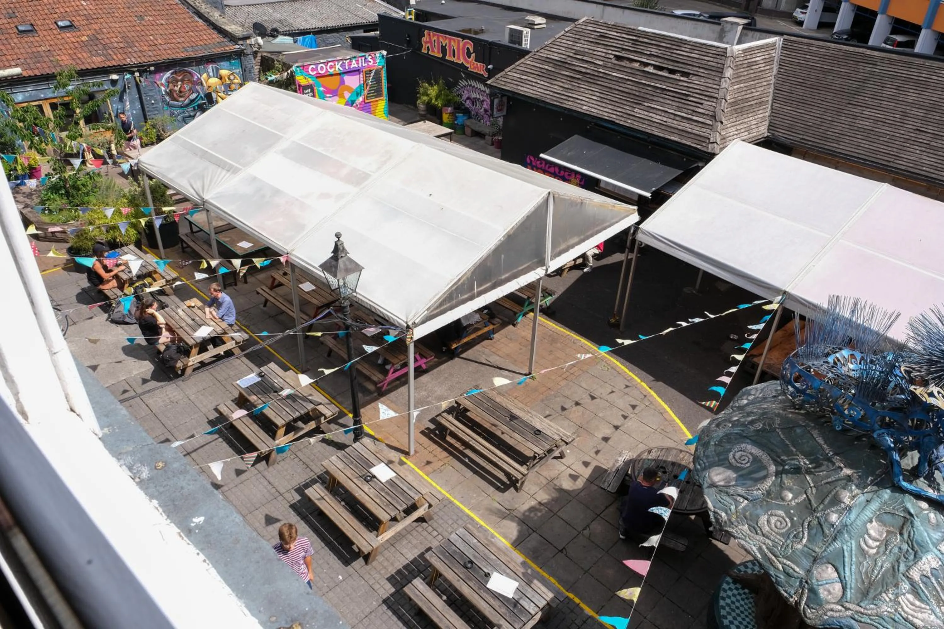 The Full Moon Backpackers