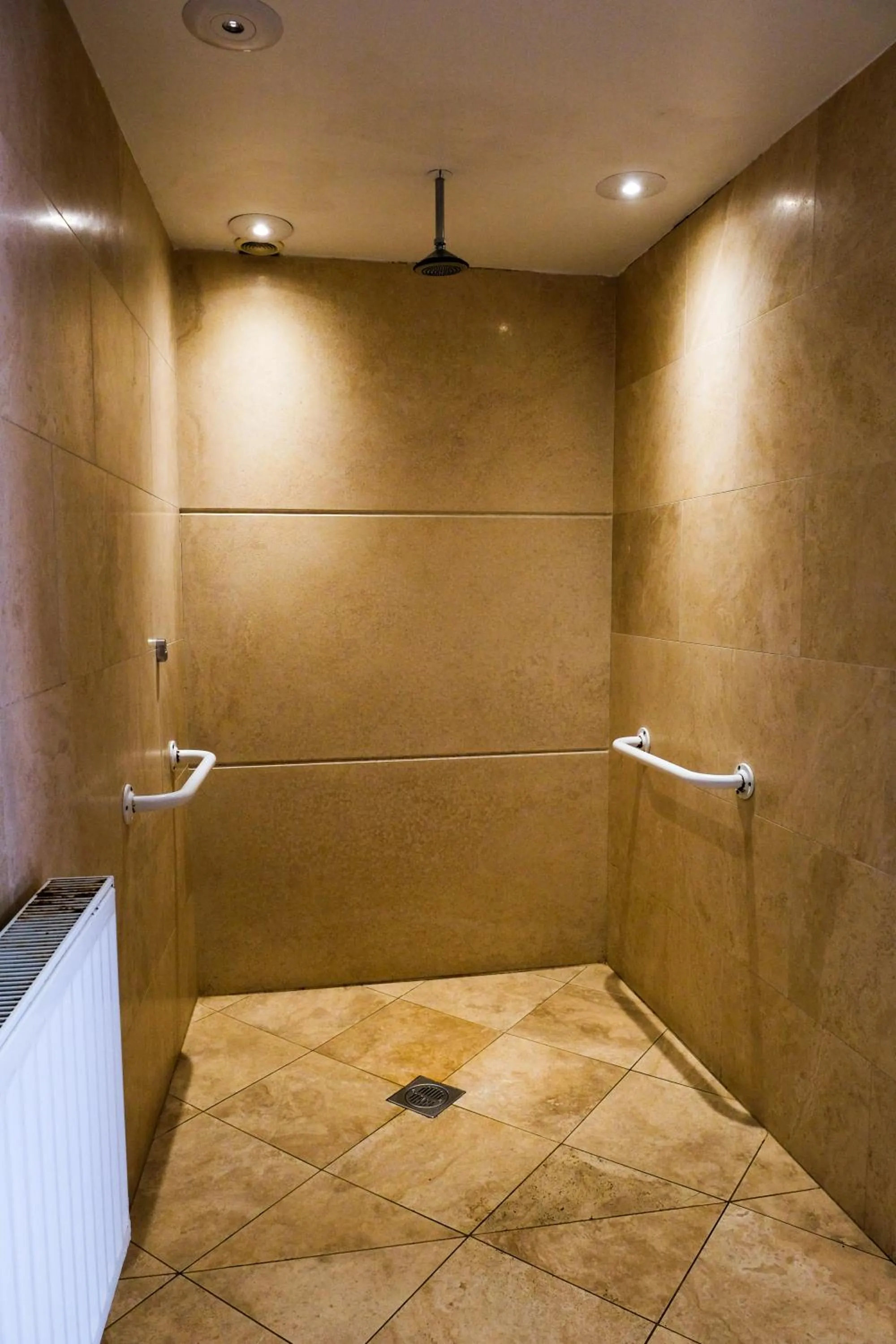 The Full Moon Backpackers