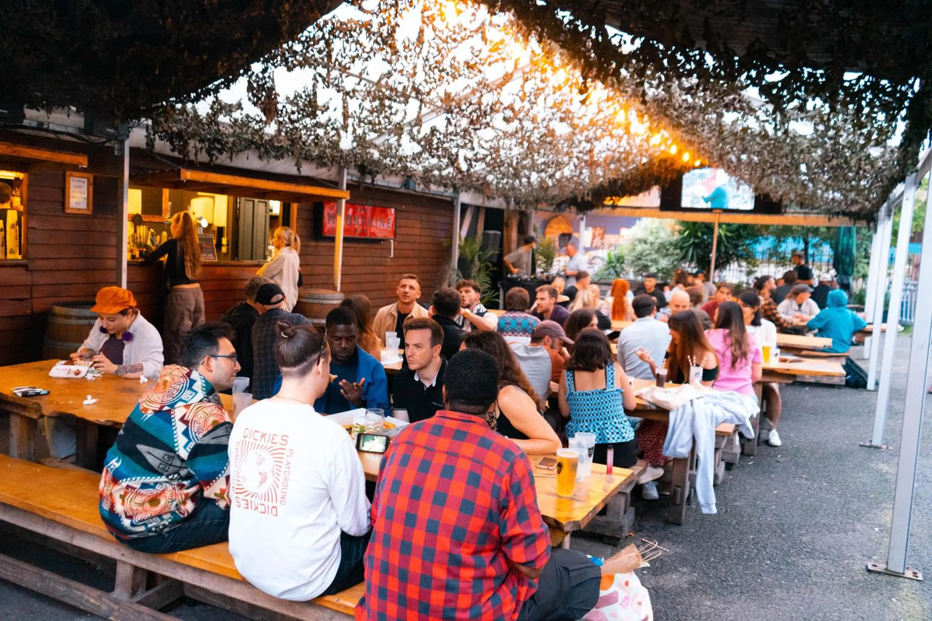 The Full Moon Backpackers