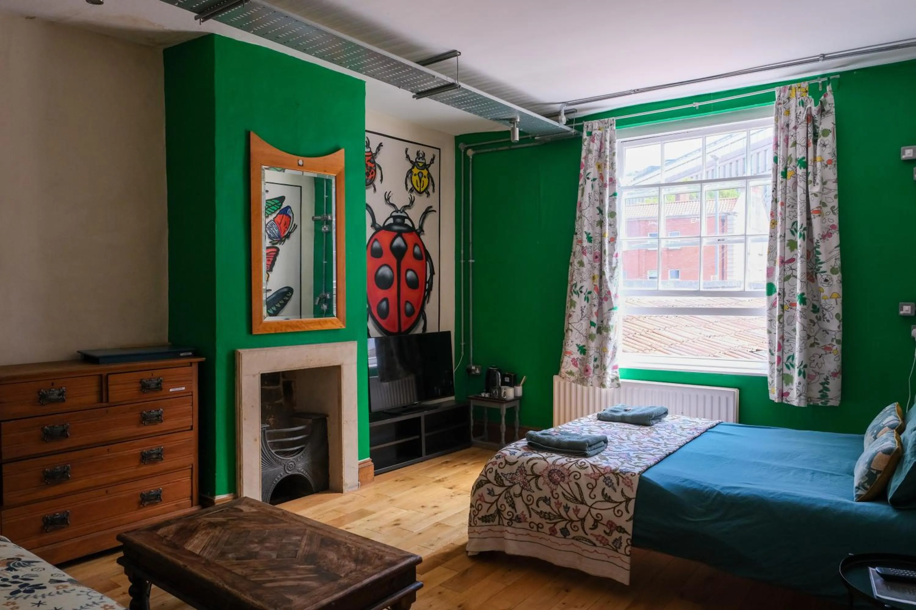 Bed in The Full Moon Backpackers