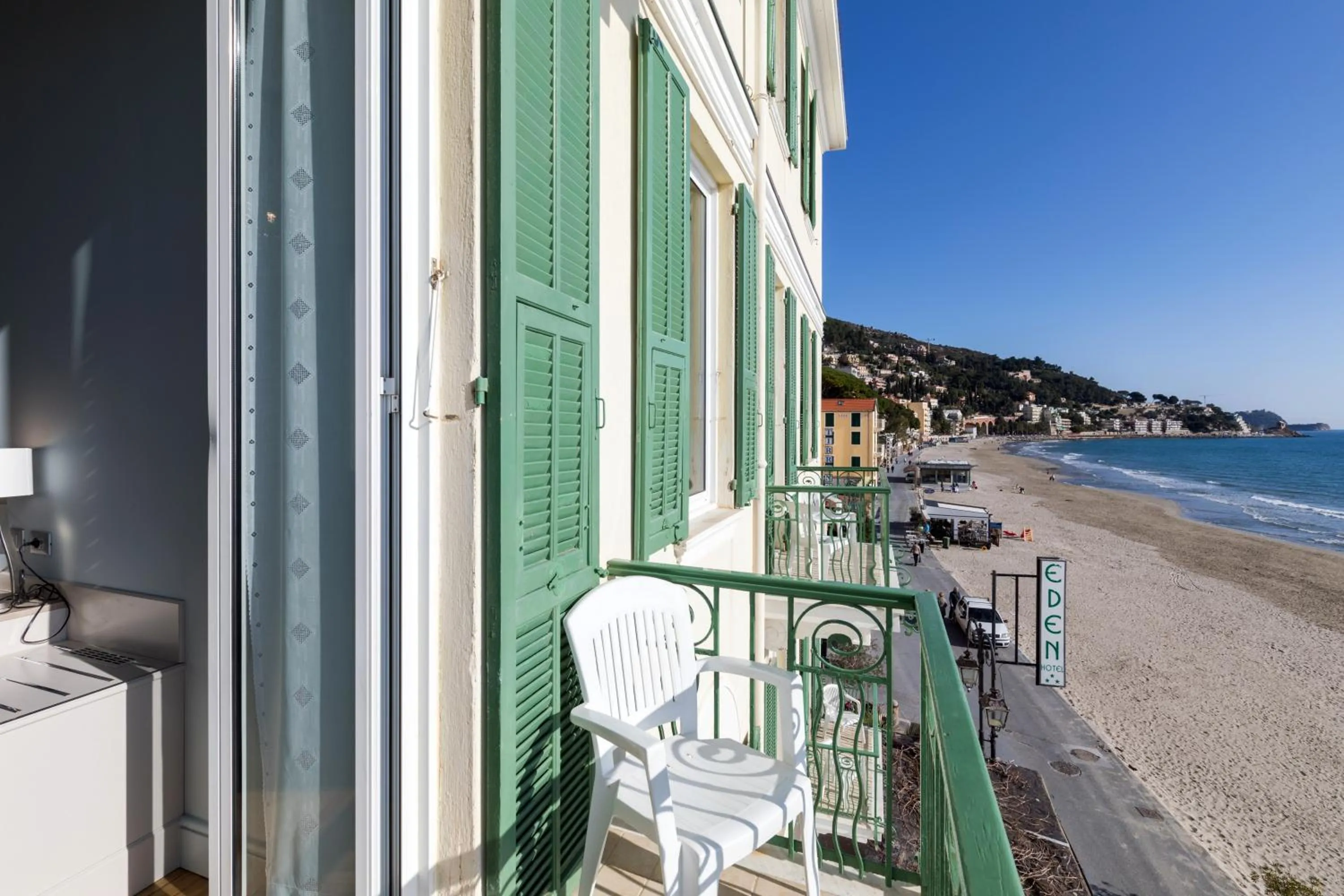 Balcony/Terrace in Hotel Eden Alaxi Hotels