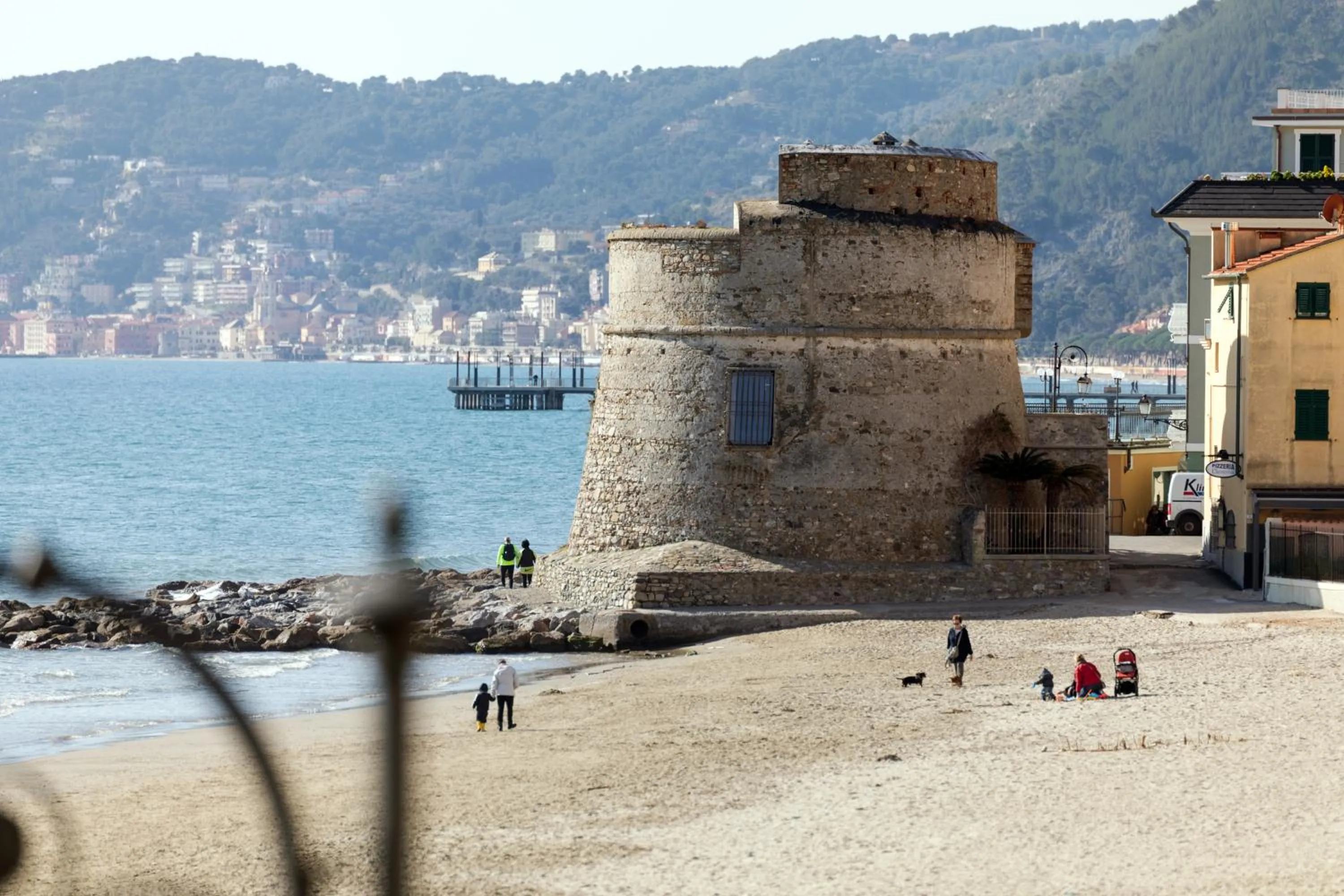 Neighbourhood in Hotel Eden Alaxi Hotels