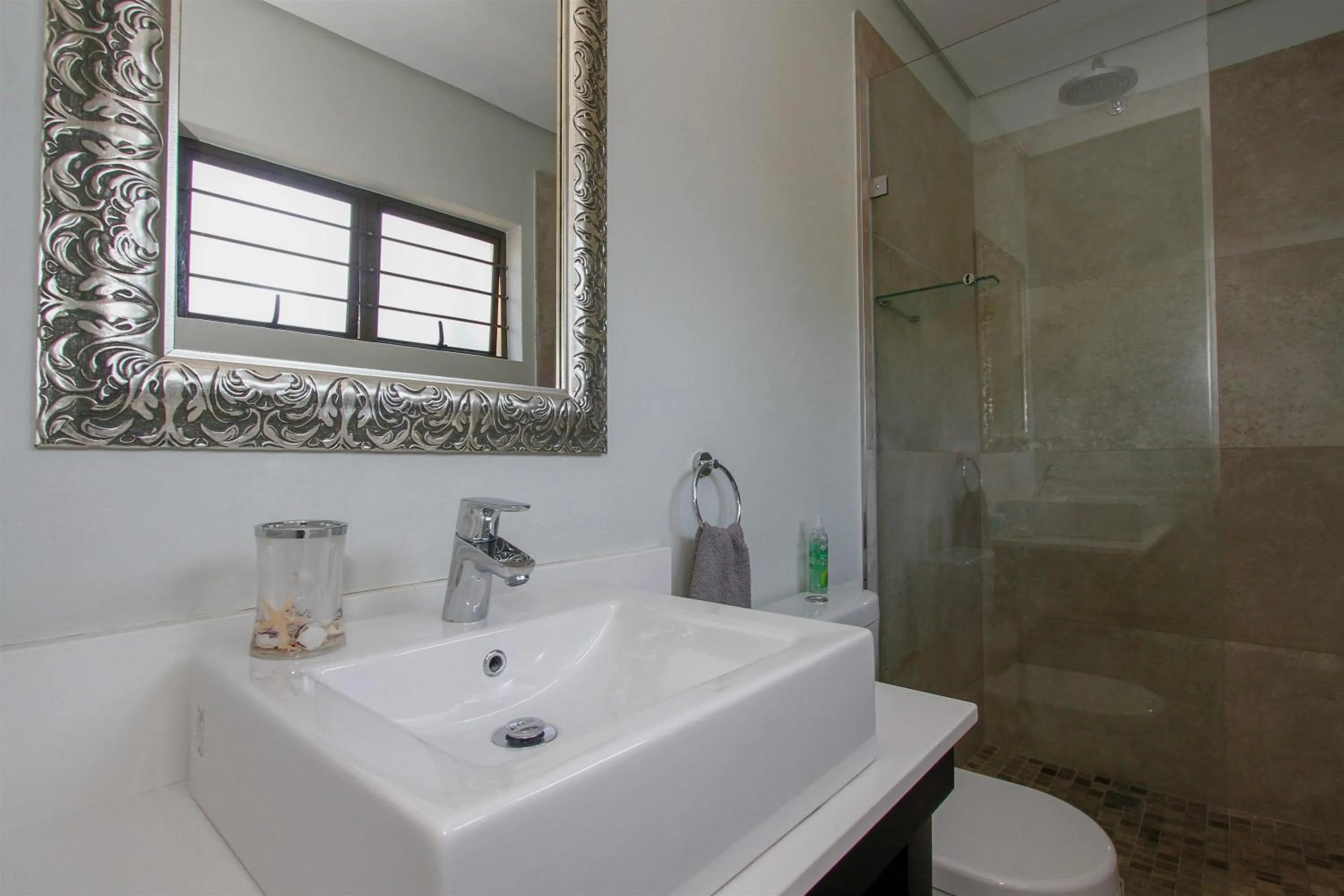 Bathroom in Casa Ridge Self-catering
