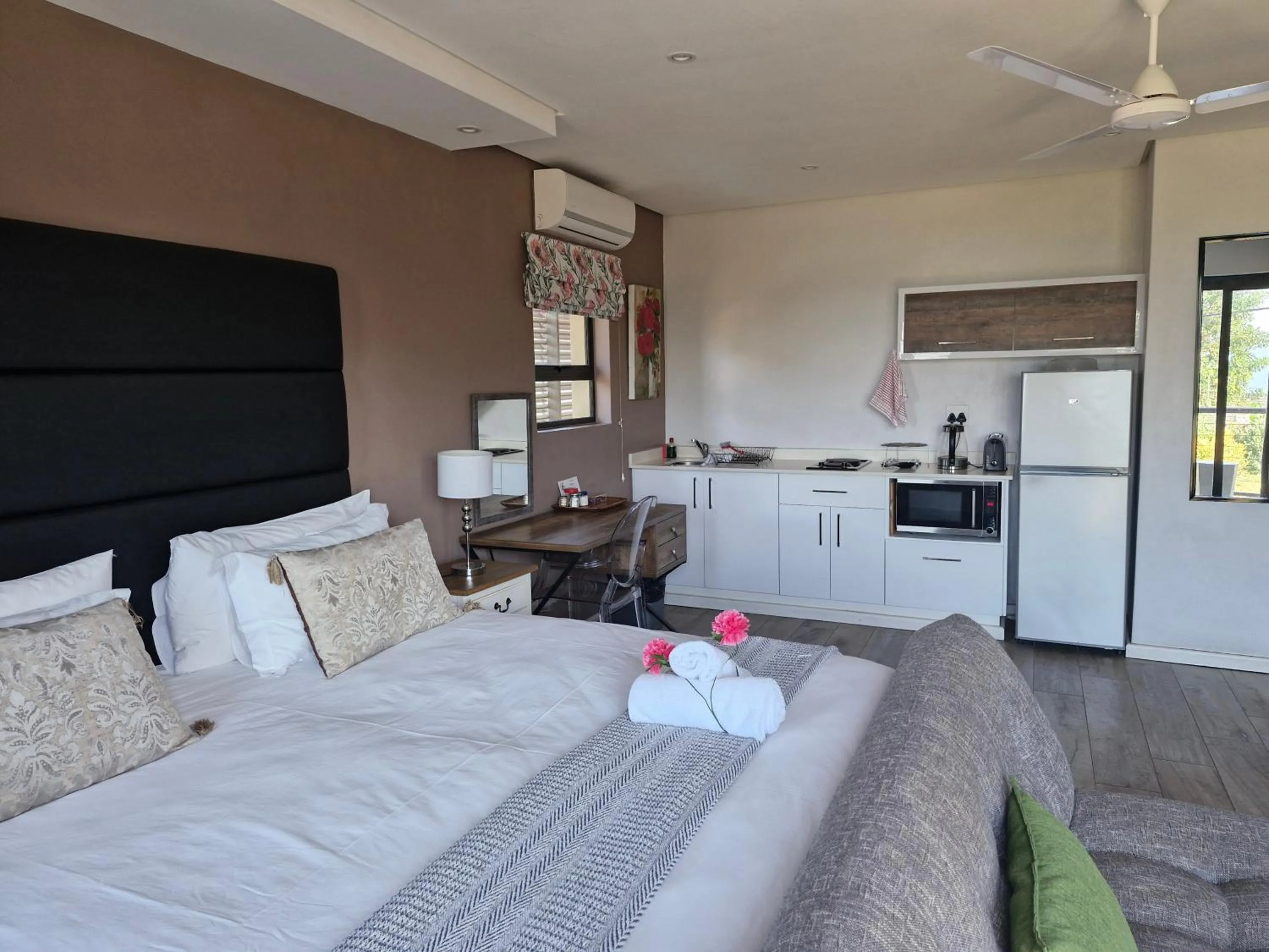 Photo of the whole room, Bed in Casa Ridge Self-catering