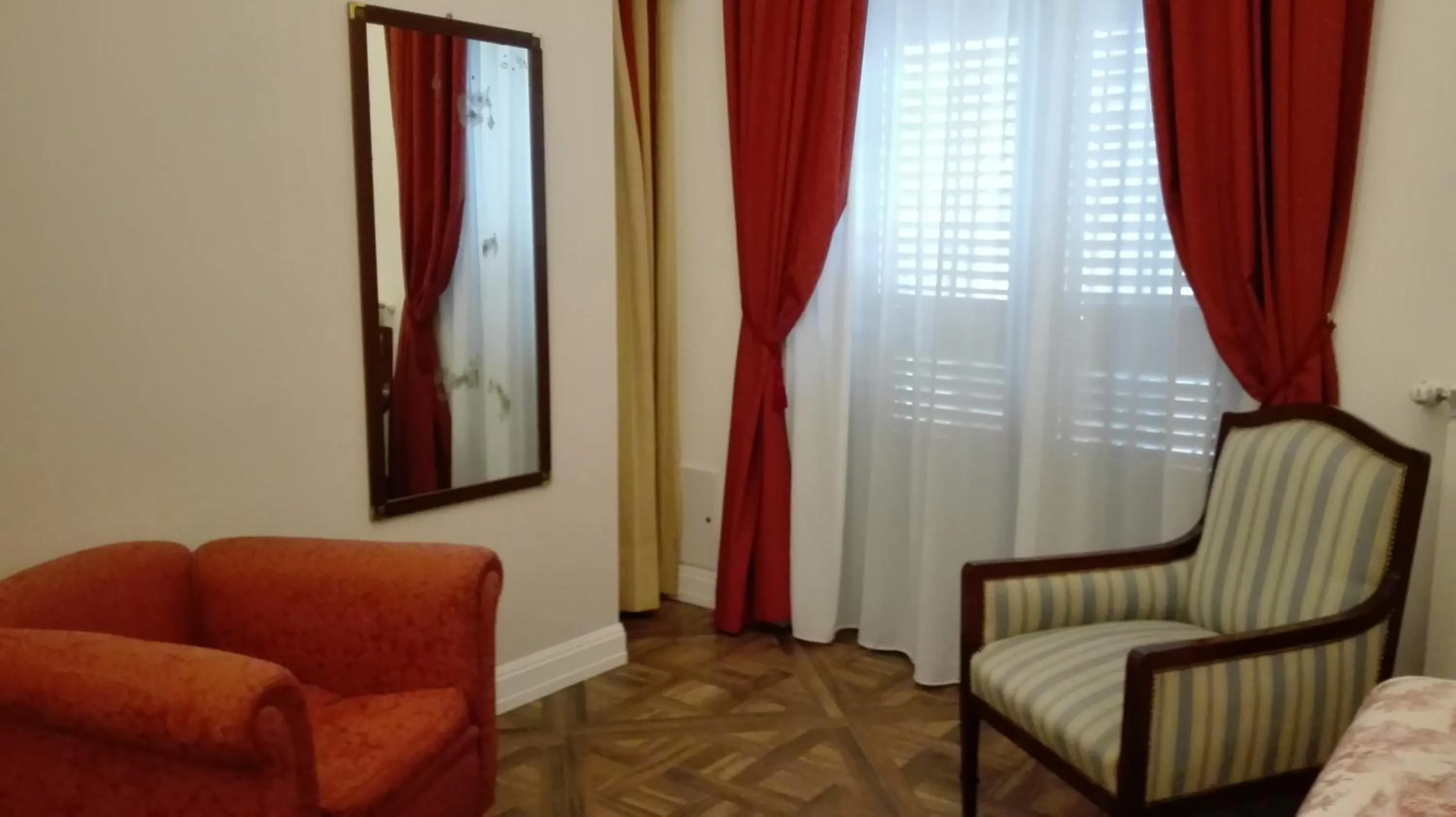 Photo of the whole room in Demetra Rooms