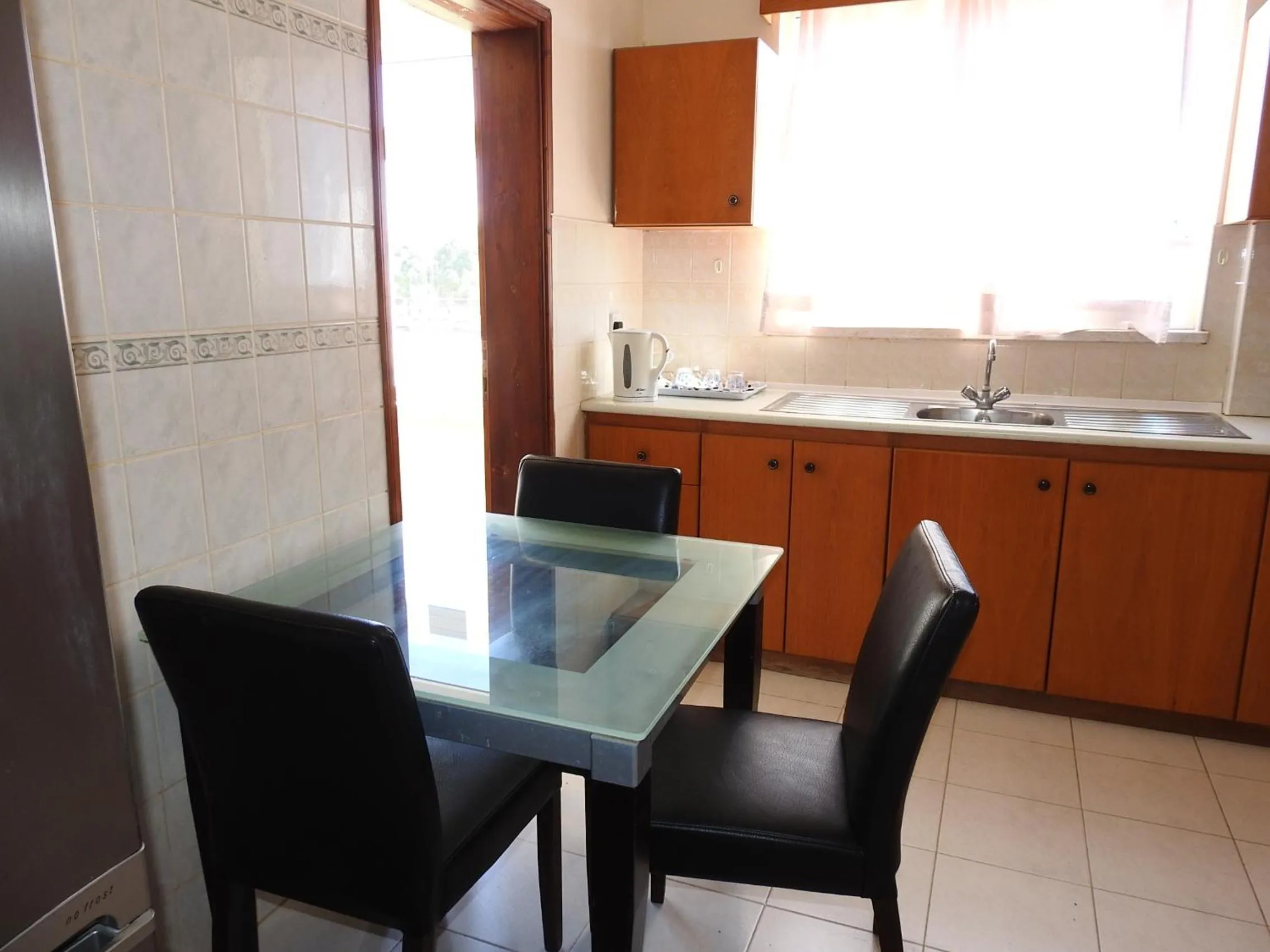 Kitchen or kitchenette in Ertunalp Apartment