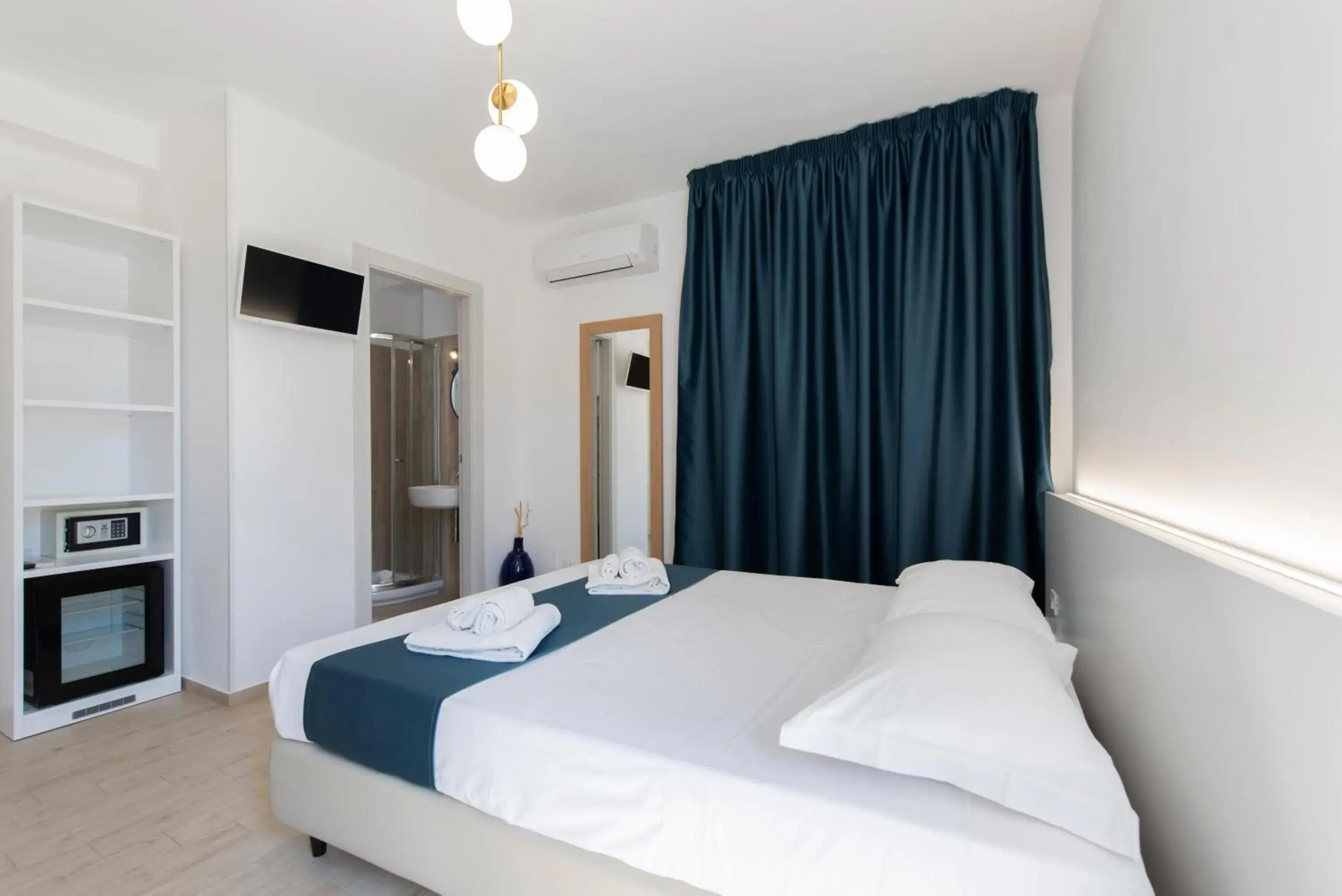 Double Room with Private Bathroom in Room 86 Double Room with Private Bathroom in Room 86
