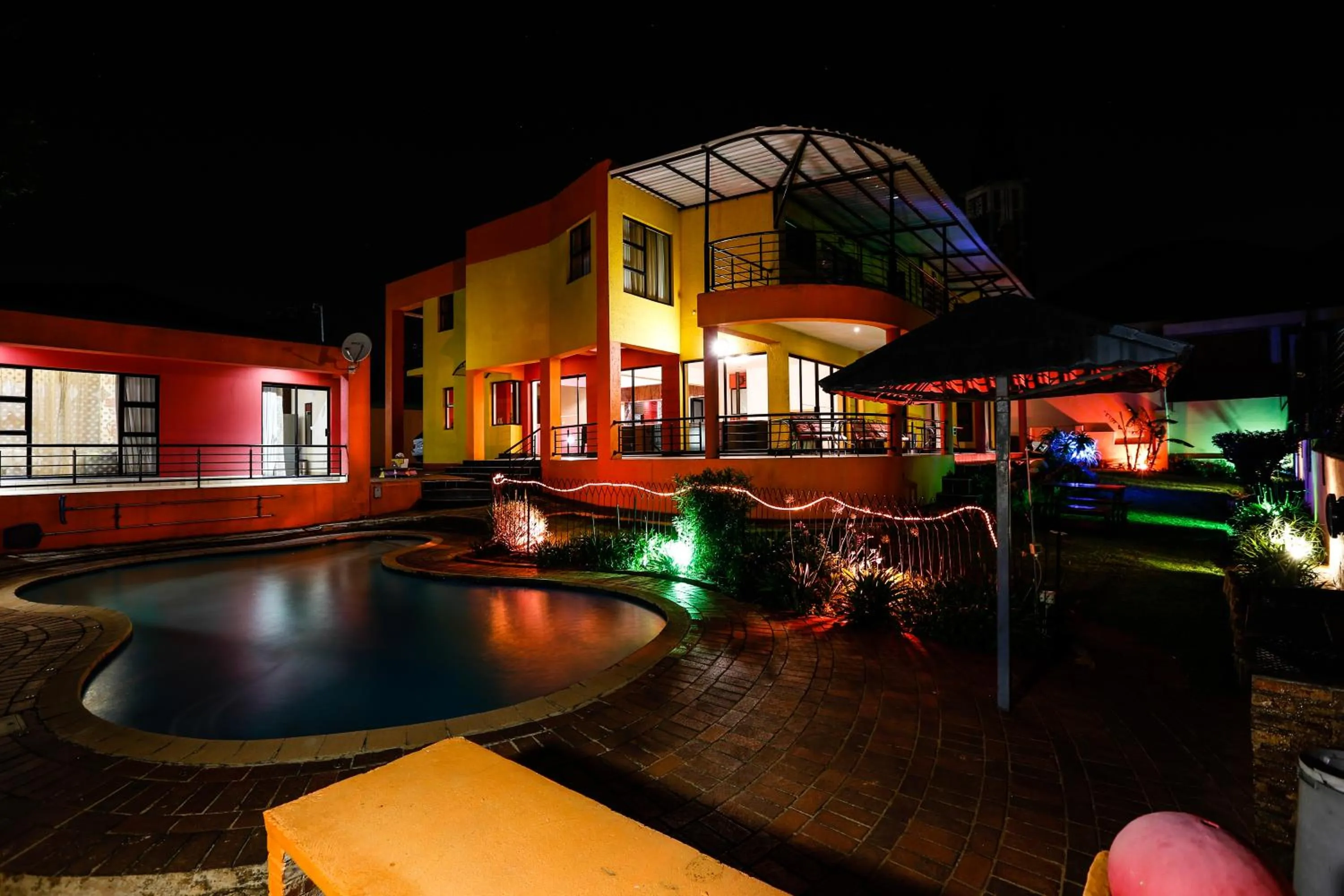 Property building in Grand View B&B