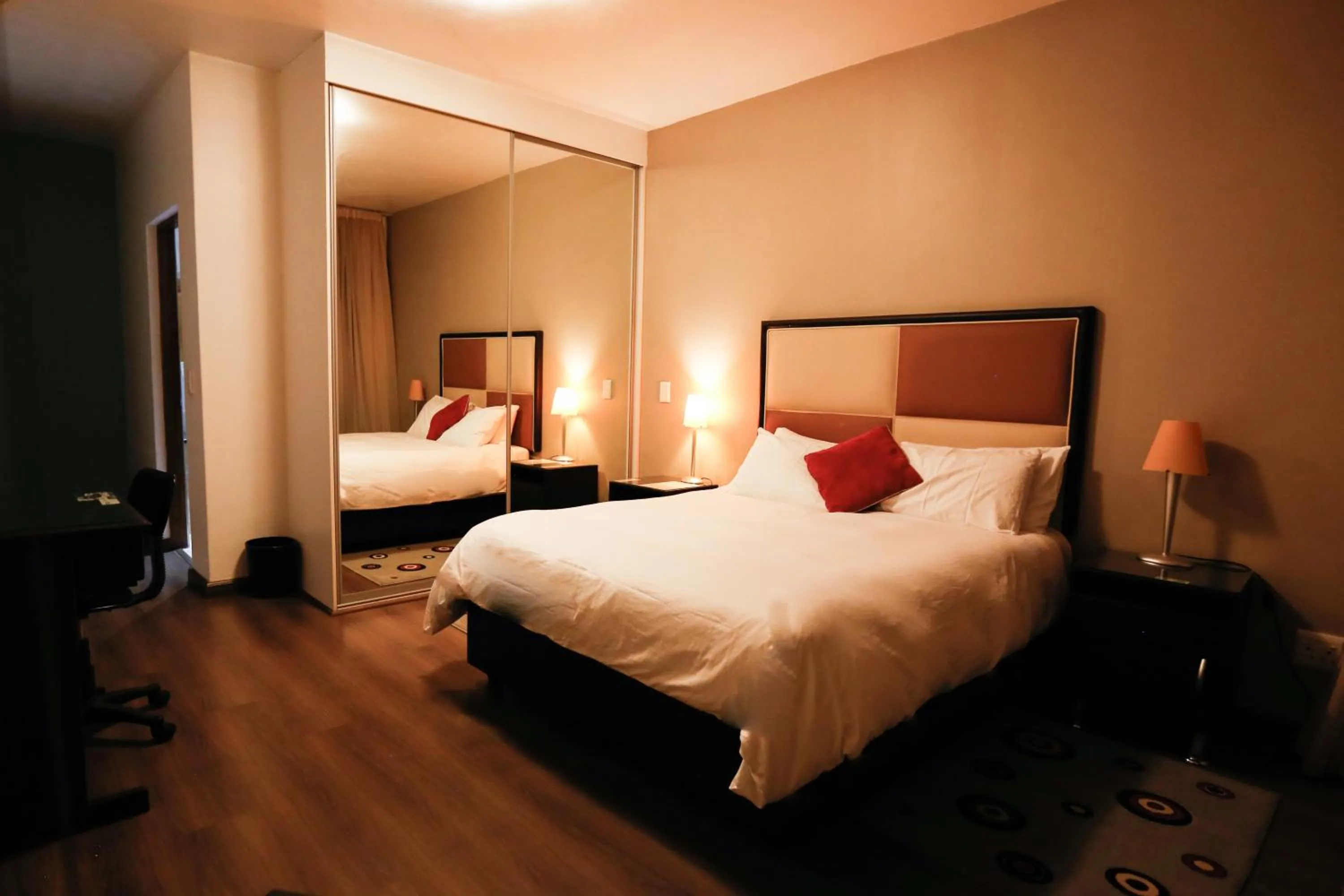 Bedroom, Bed in Grand View B&B