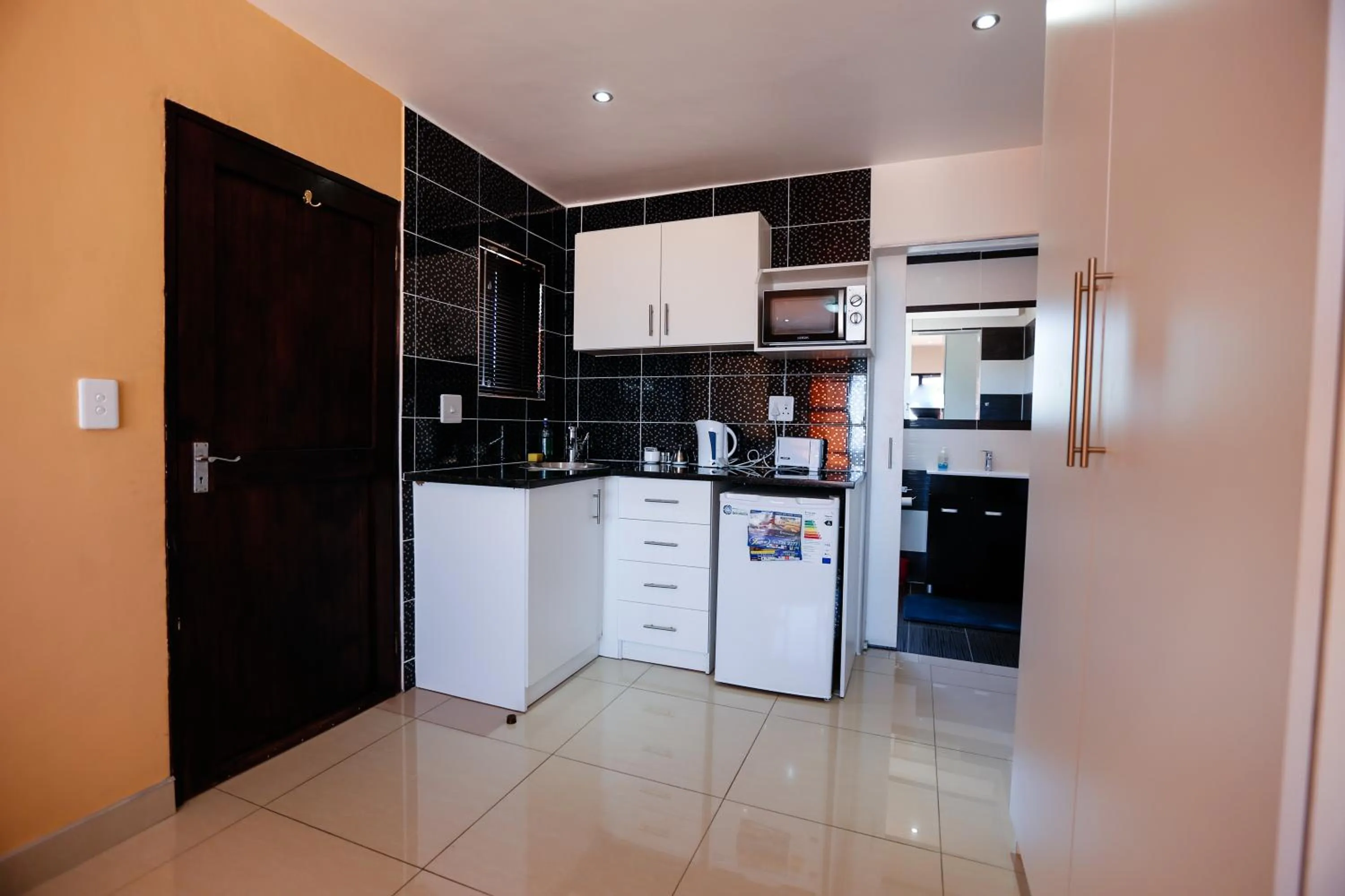 Kitchen or kitchenette in Grand View B&B