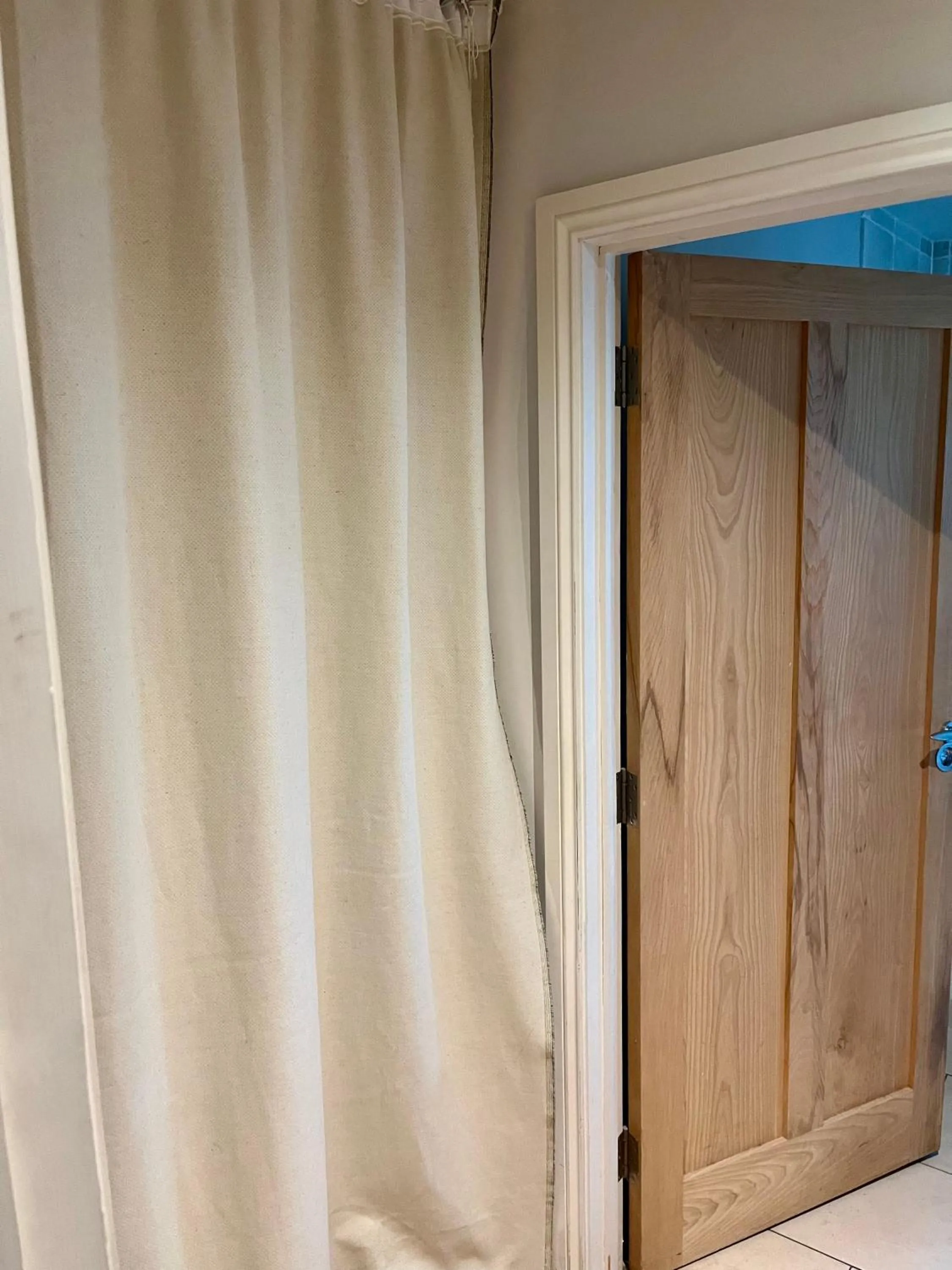 wardrobe in Mulberry Barn