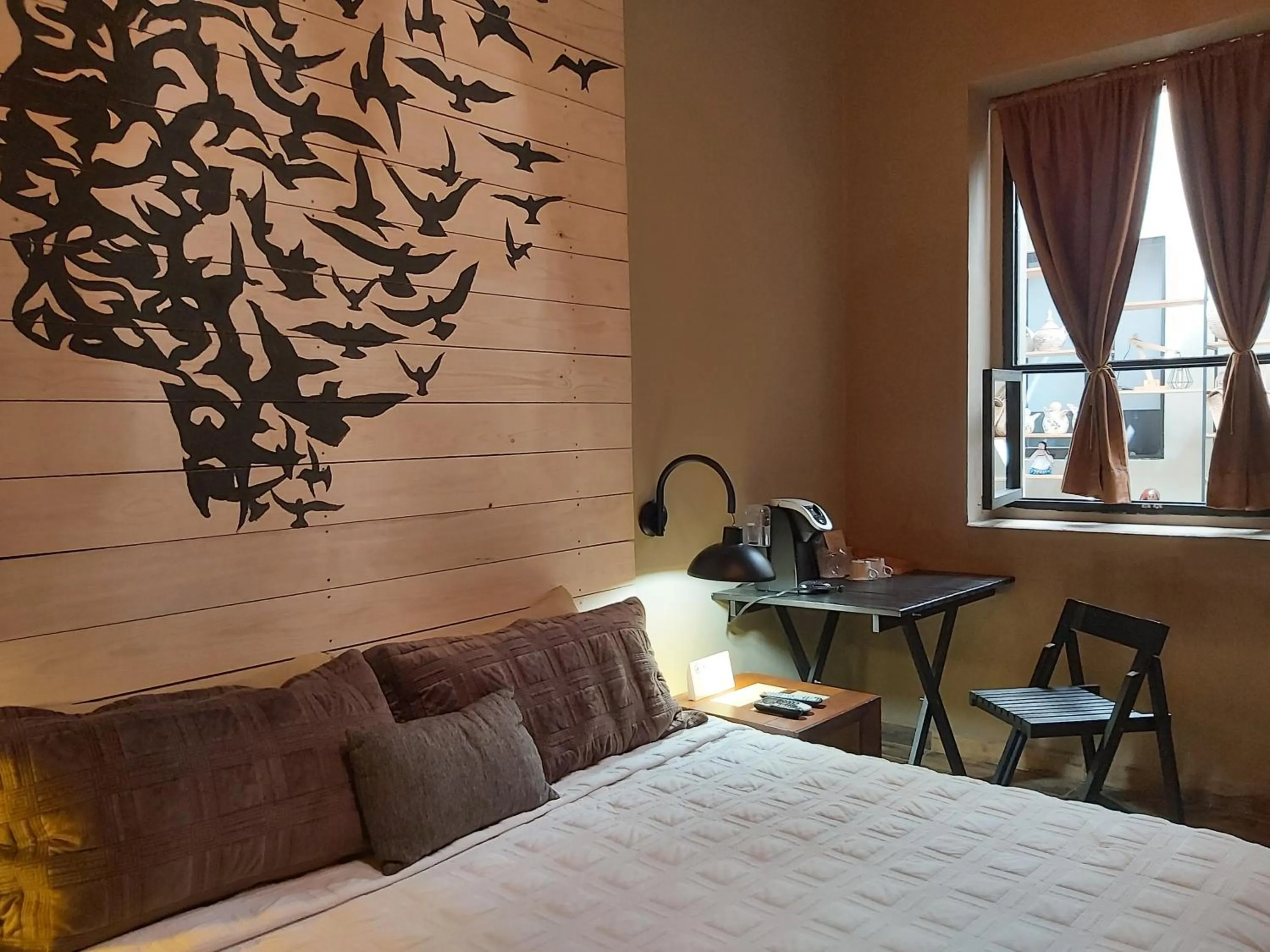 Coffee/tea facilities, Bed in Independencia Dos 7 Hotel Boutique