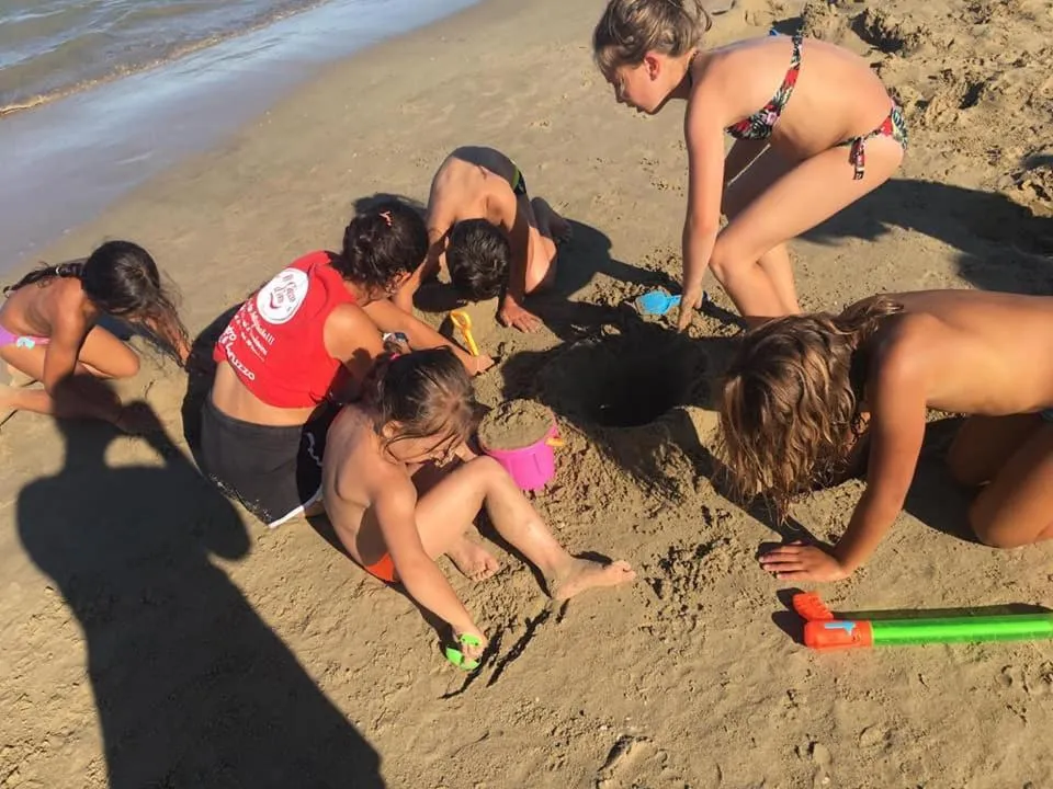 People in Hotel D'Atri