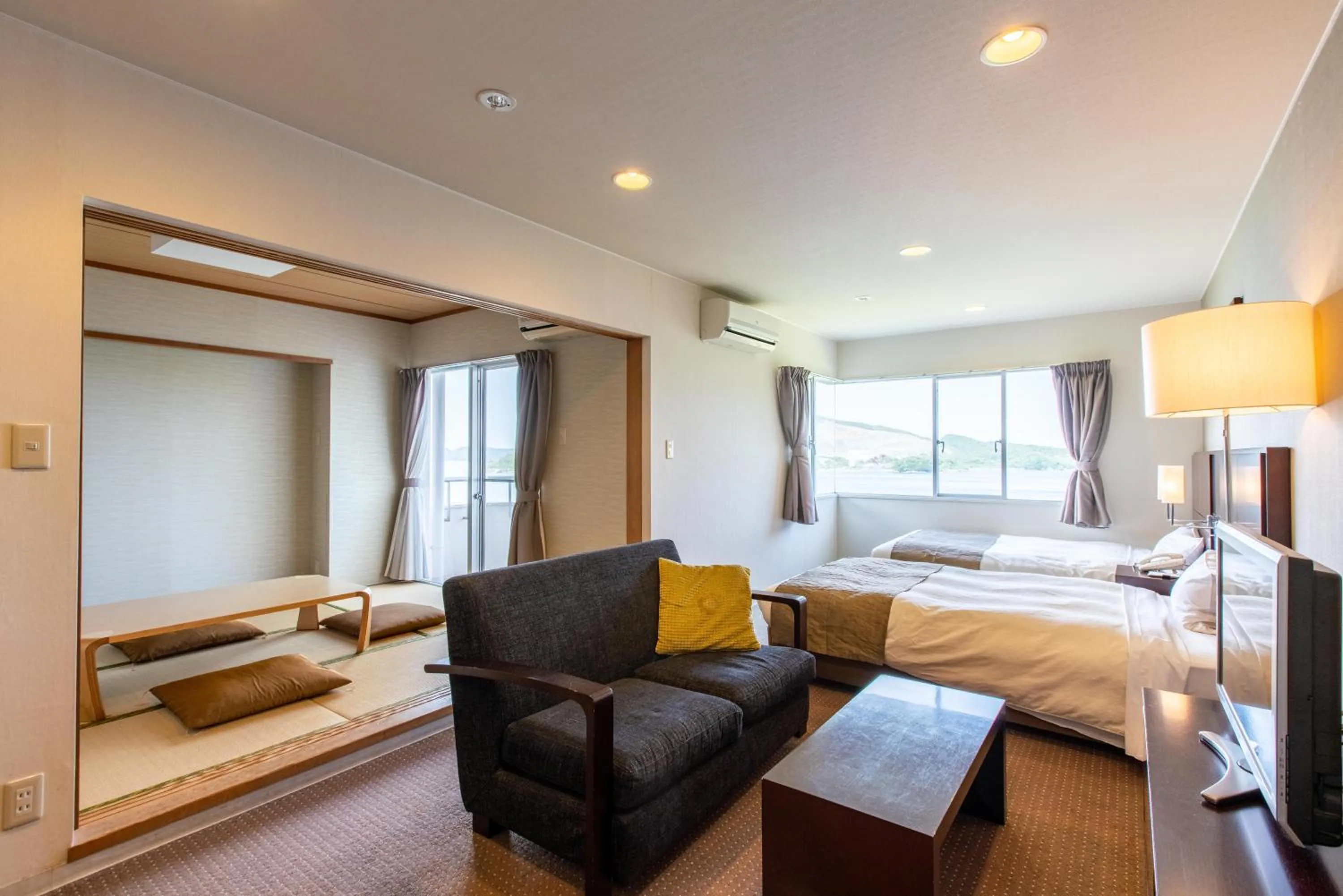 Photo of the whole room, Bed in Wisterian Life Club Toba