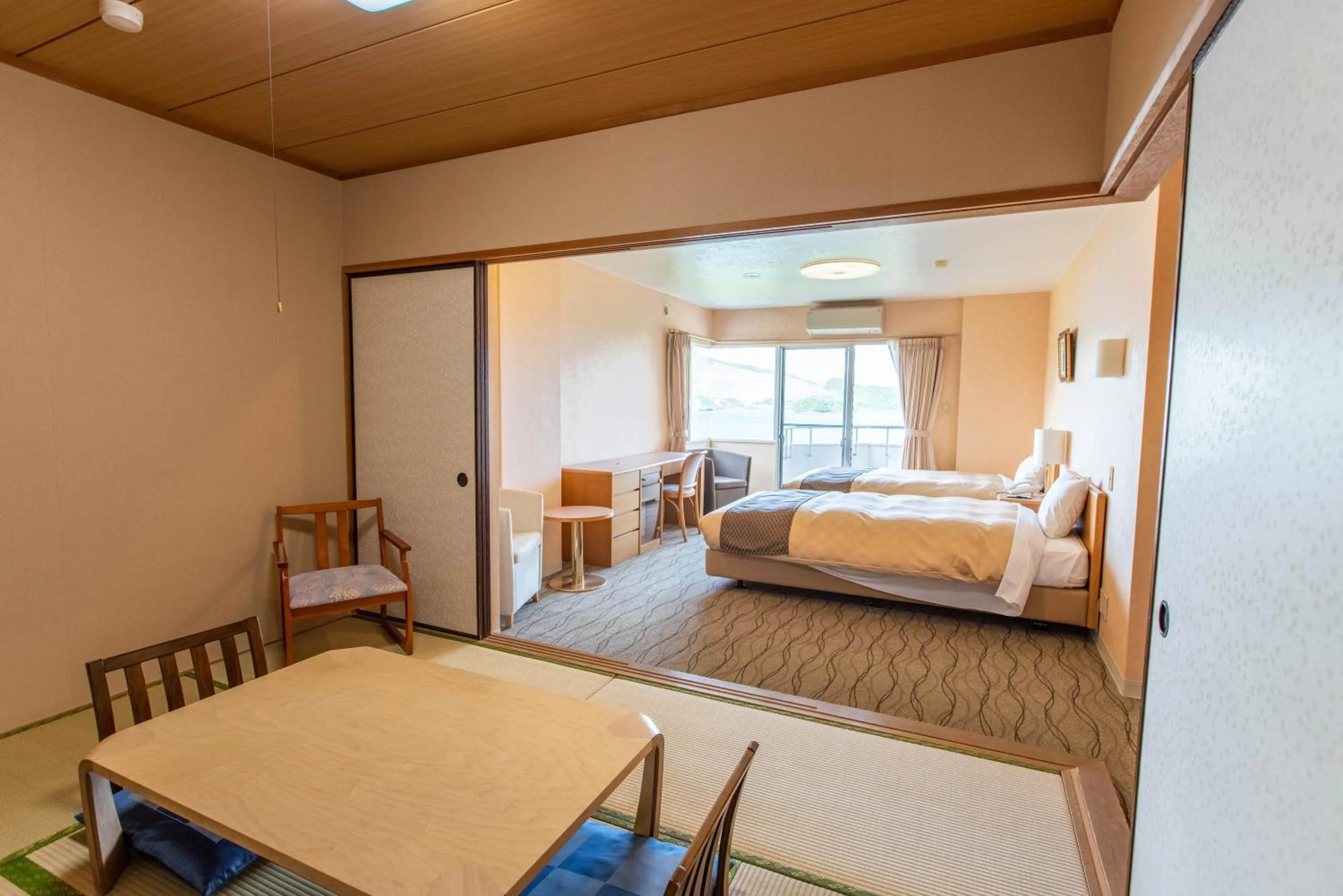 Photo of the whole room, Bed in Wisterian Life Club Toba