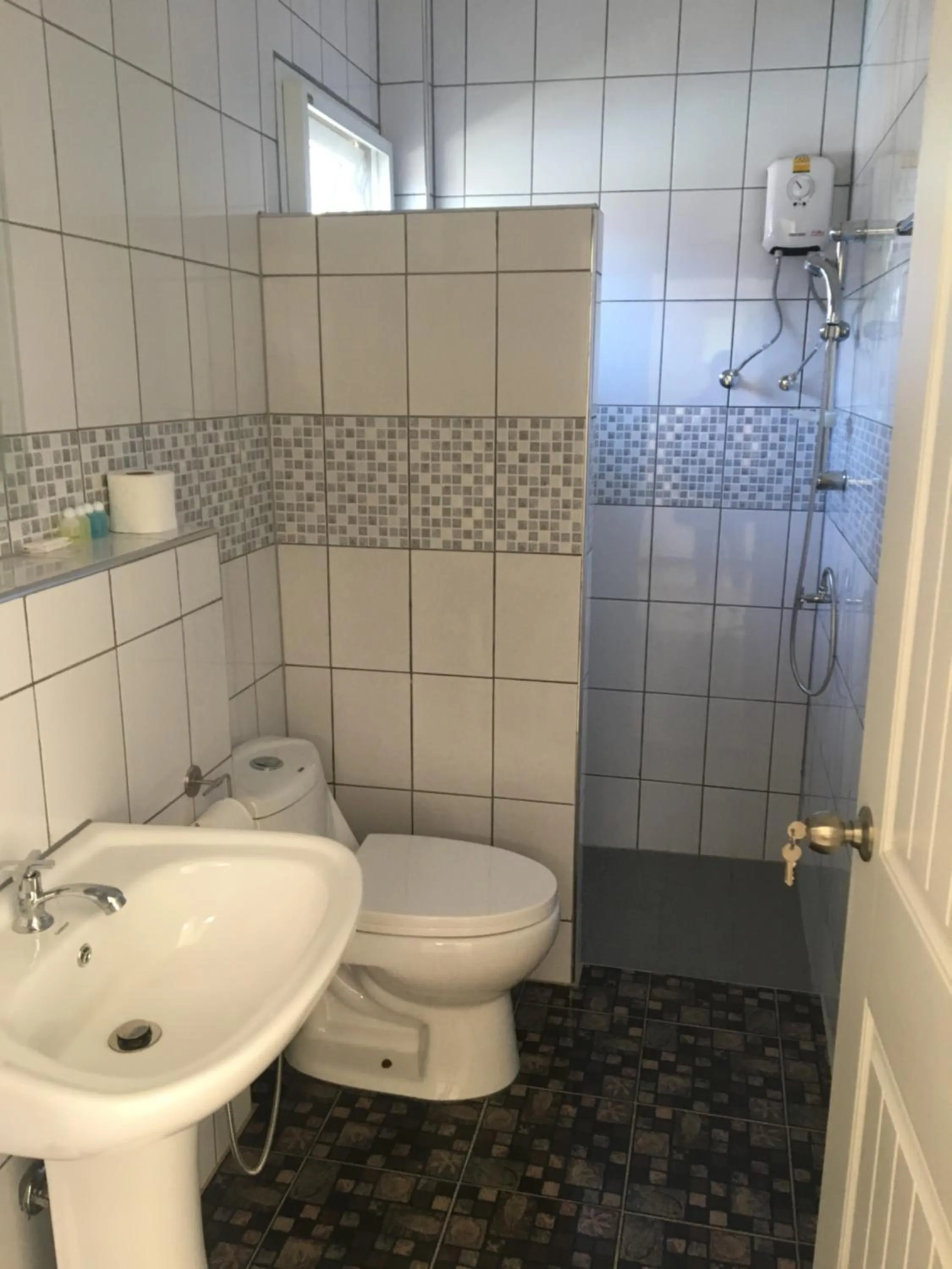 Bathroom in Baan Penny