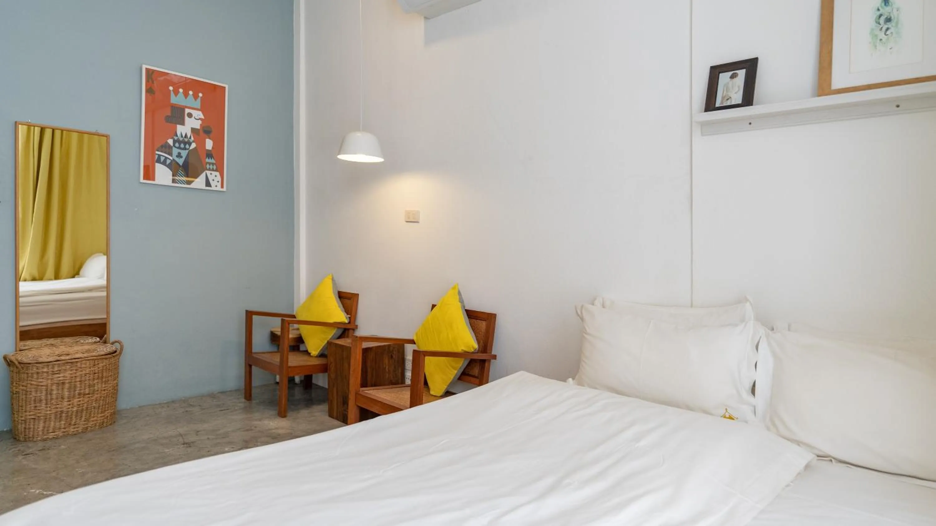 Bed in Mammoth Boutique Hotel