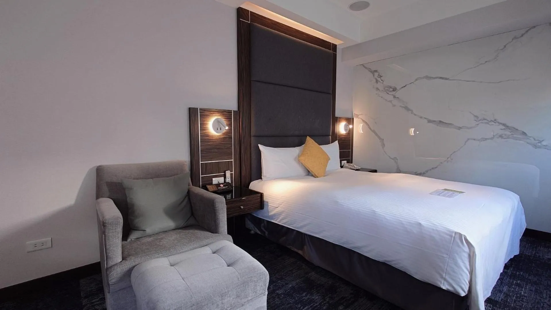 Bed in Hub Hotel - Zhongshan Branch