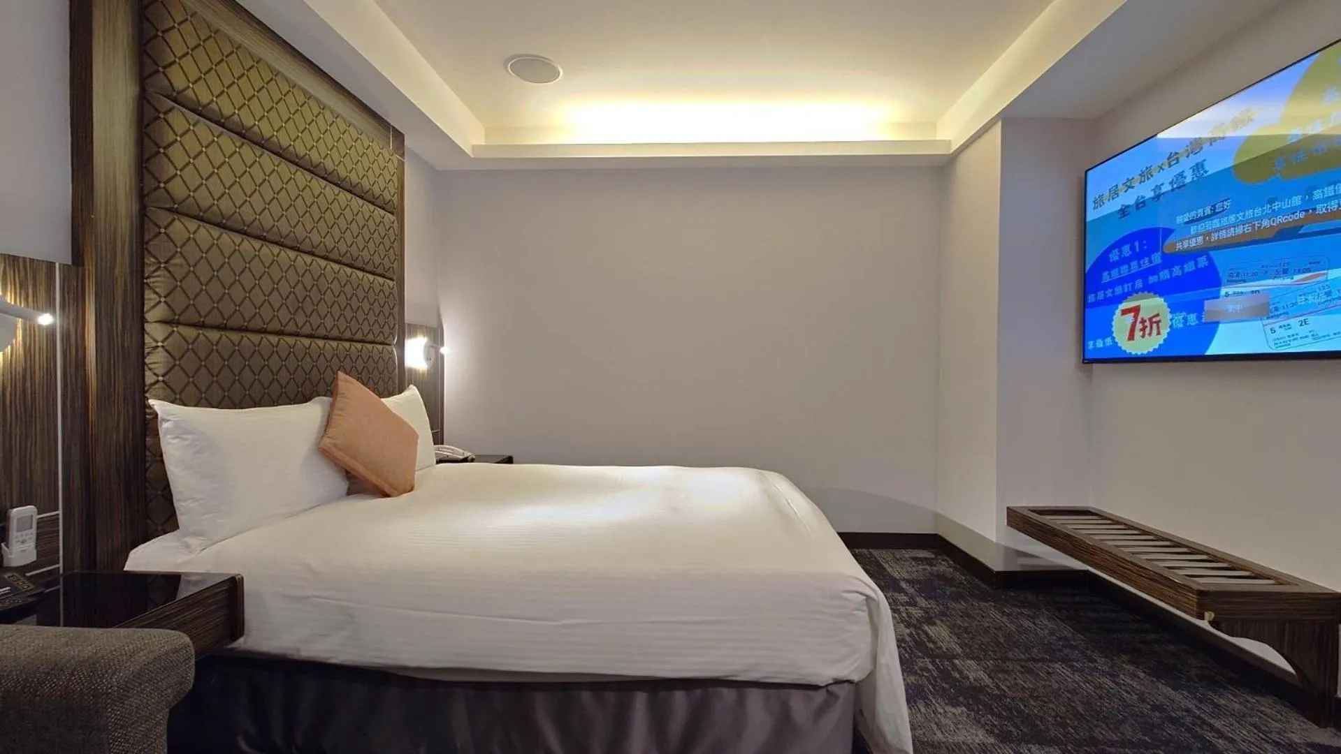 Bed in Hub Hotel - Zhongshan Branch